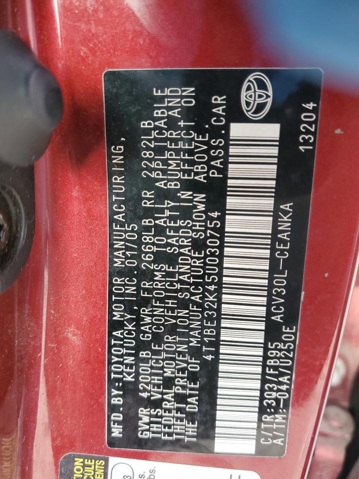 2005 Toyota Camry - Image 12