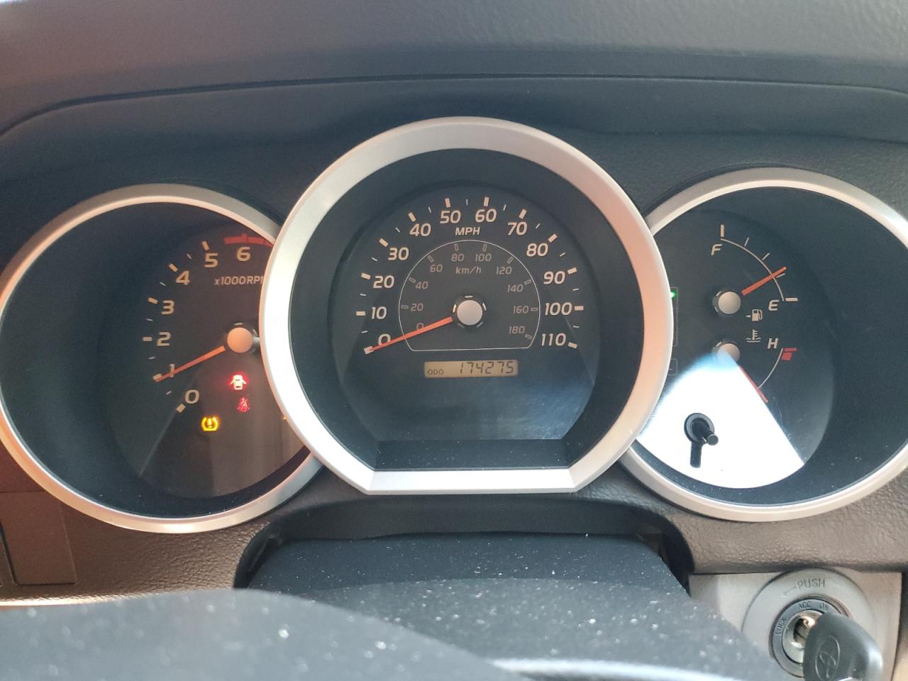 2006 Toyota 4Runner - Image 9
