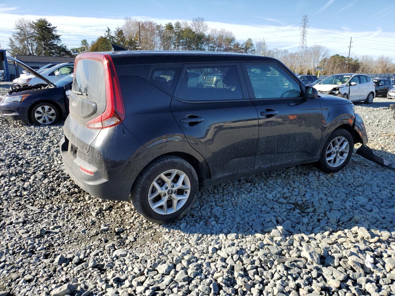 2022 Kia Soul - Image 3