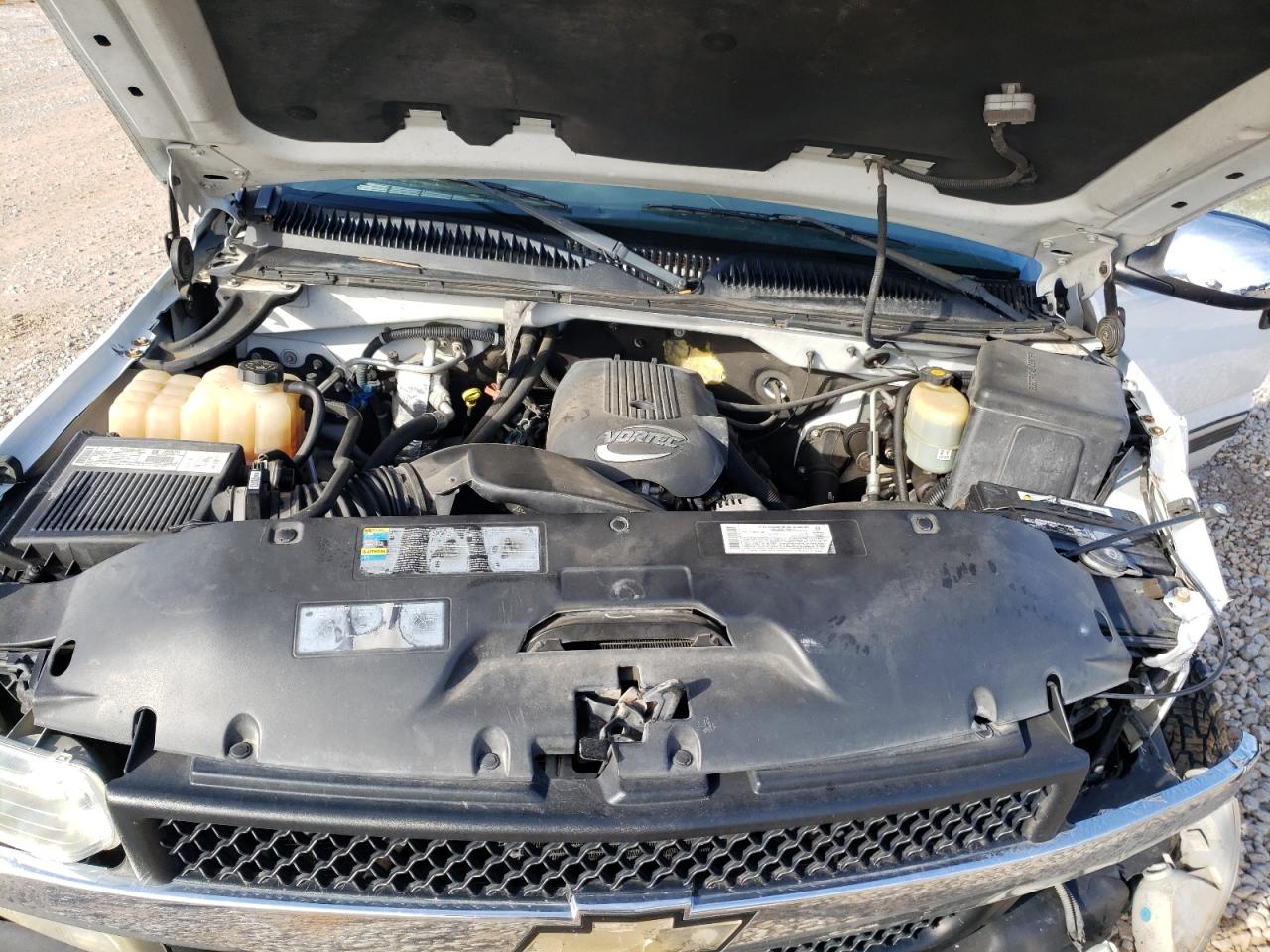 2002 Chevrolet Silverado K2500 Heavy Duty VIN: 1GCHK29U02E232862 Lot: 61401015