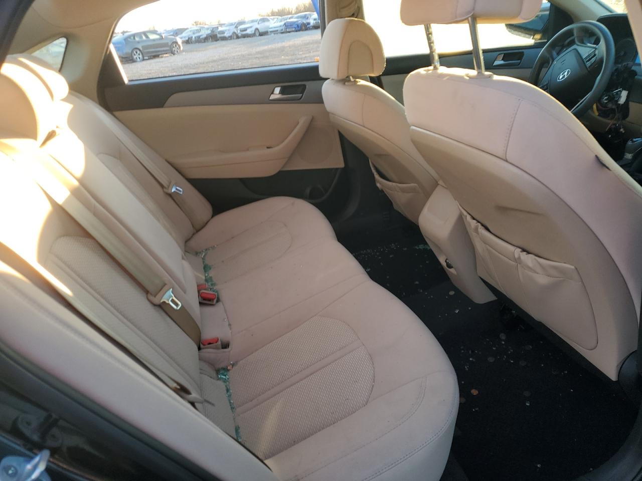 2016 Hyundai Sonata - Image 11