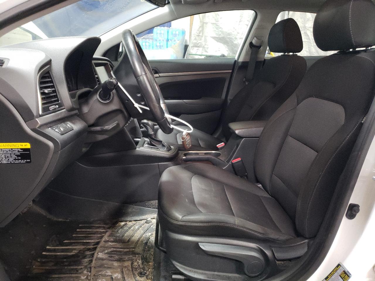 2018 Hyundai Elantra - Image 7