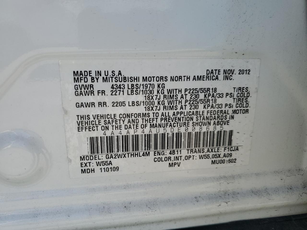 2013 Mitsubishi Outlander - Image 13