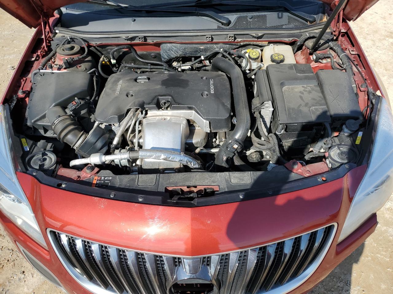 2015 Buick Regal - Image 12