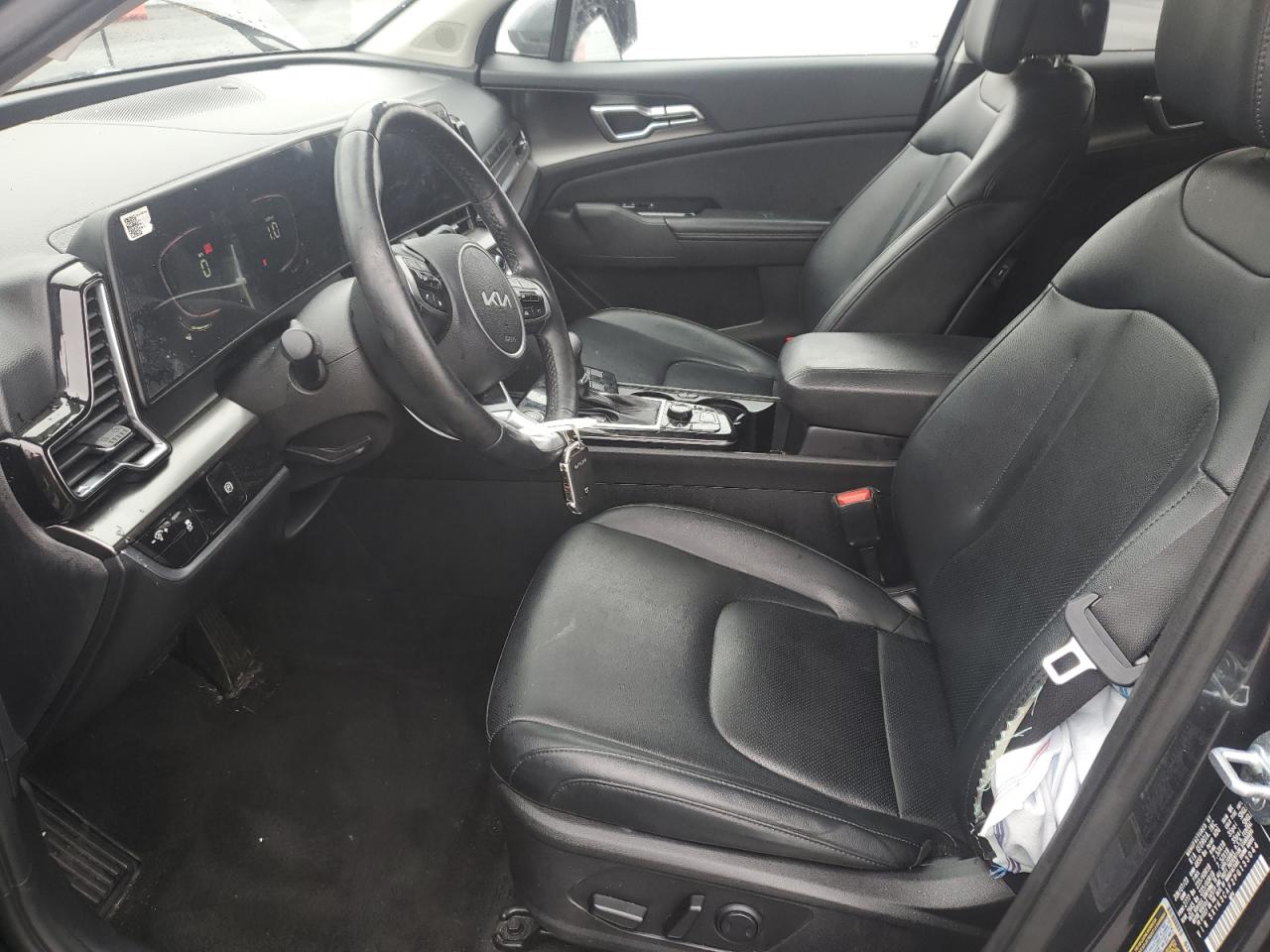 2023 Kia Sportage - Image 7