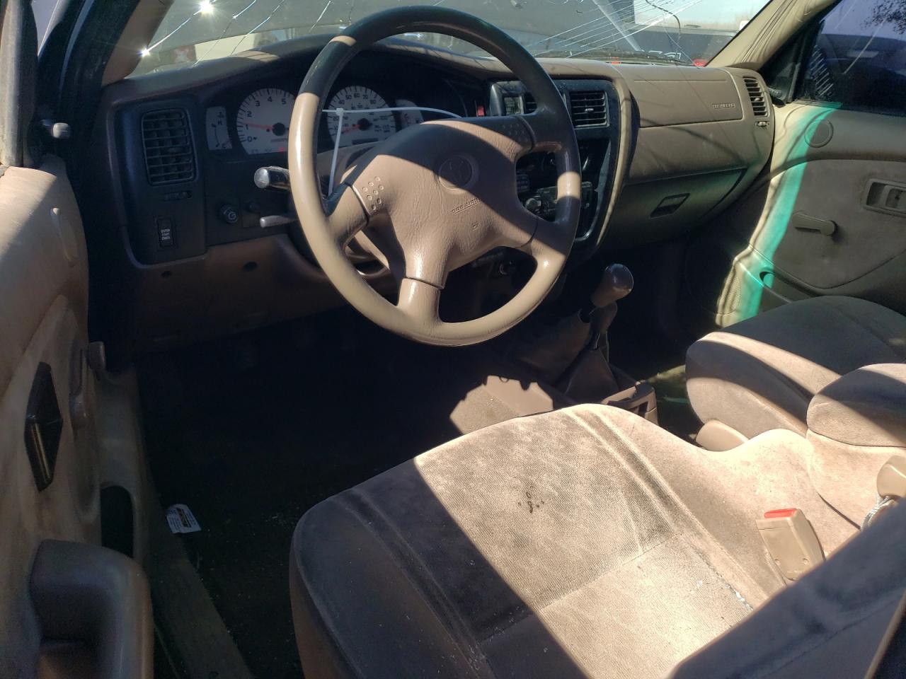 2003 Toyota Tacoma - Image 8