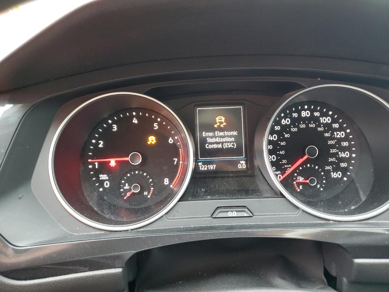 2019 Volkswagen Tiguan - Image 9