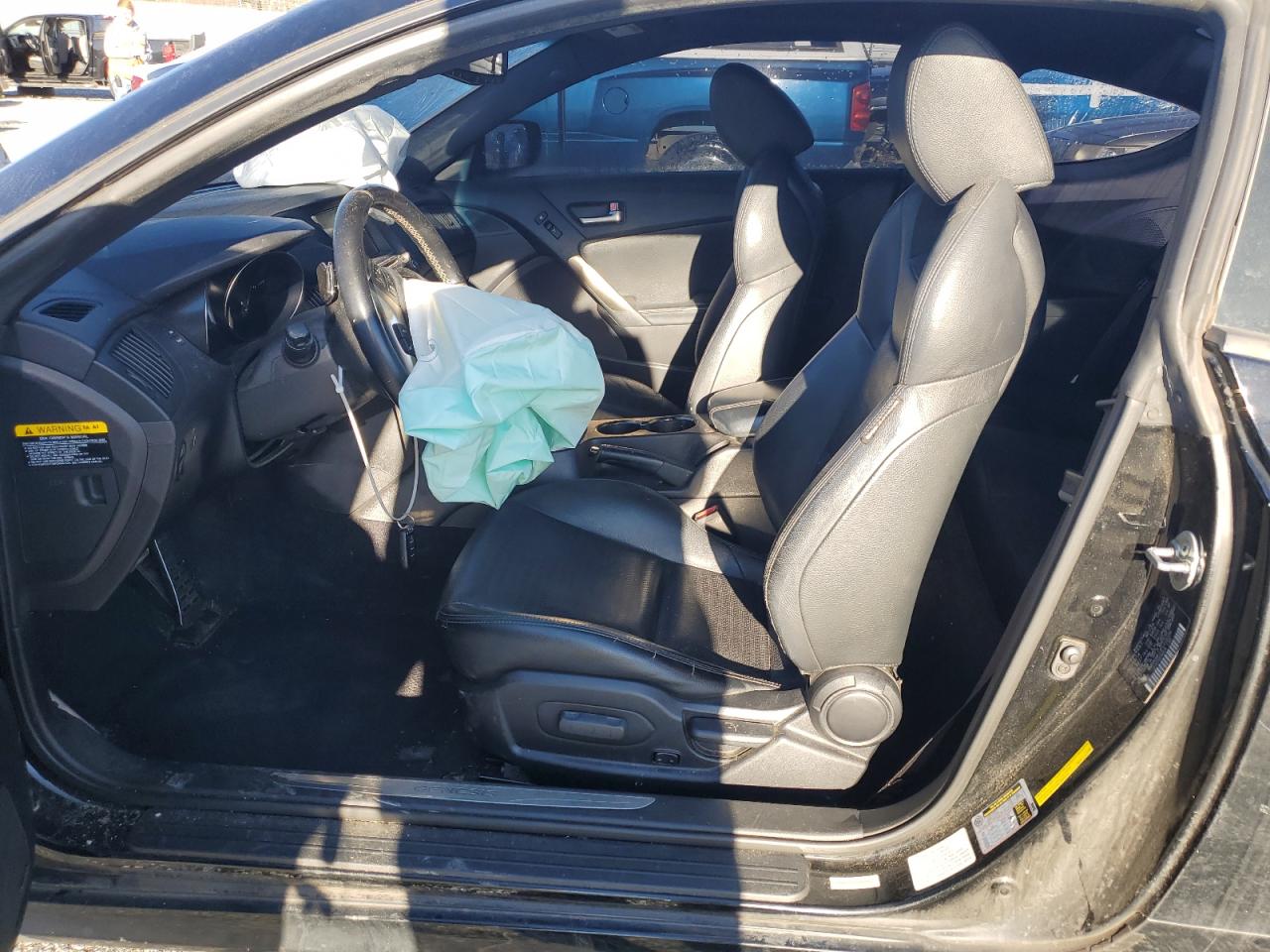 2015 Hyundai Genesis - Image 7