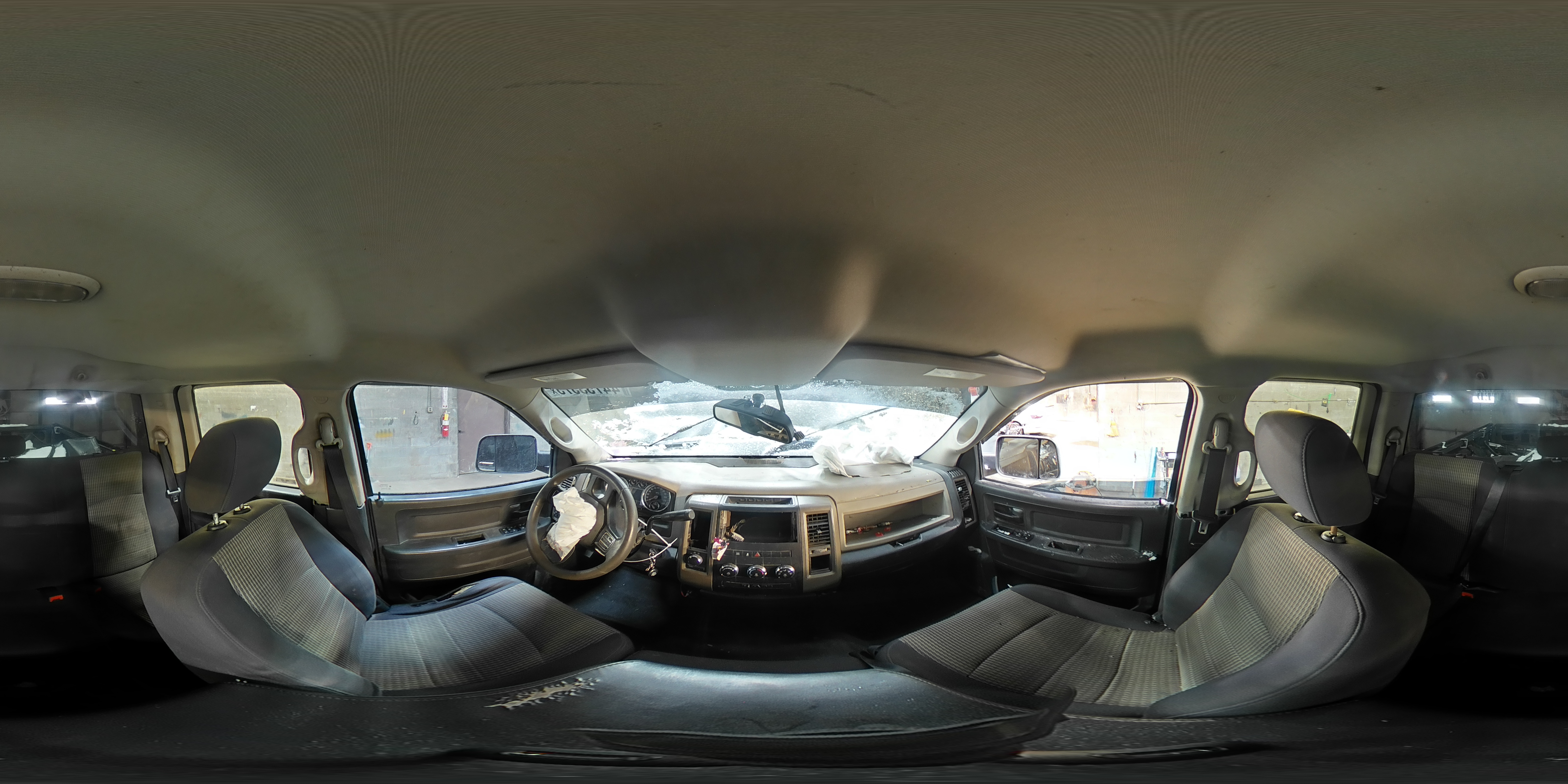 2012 Dodge RAM - Image 13