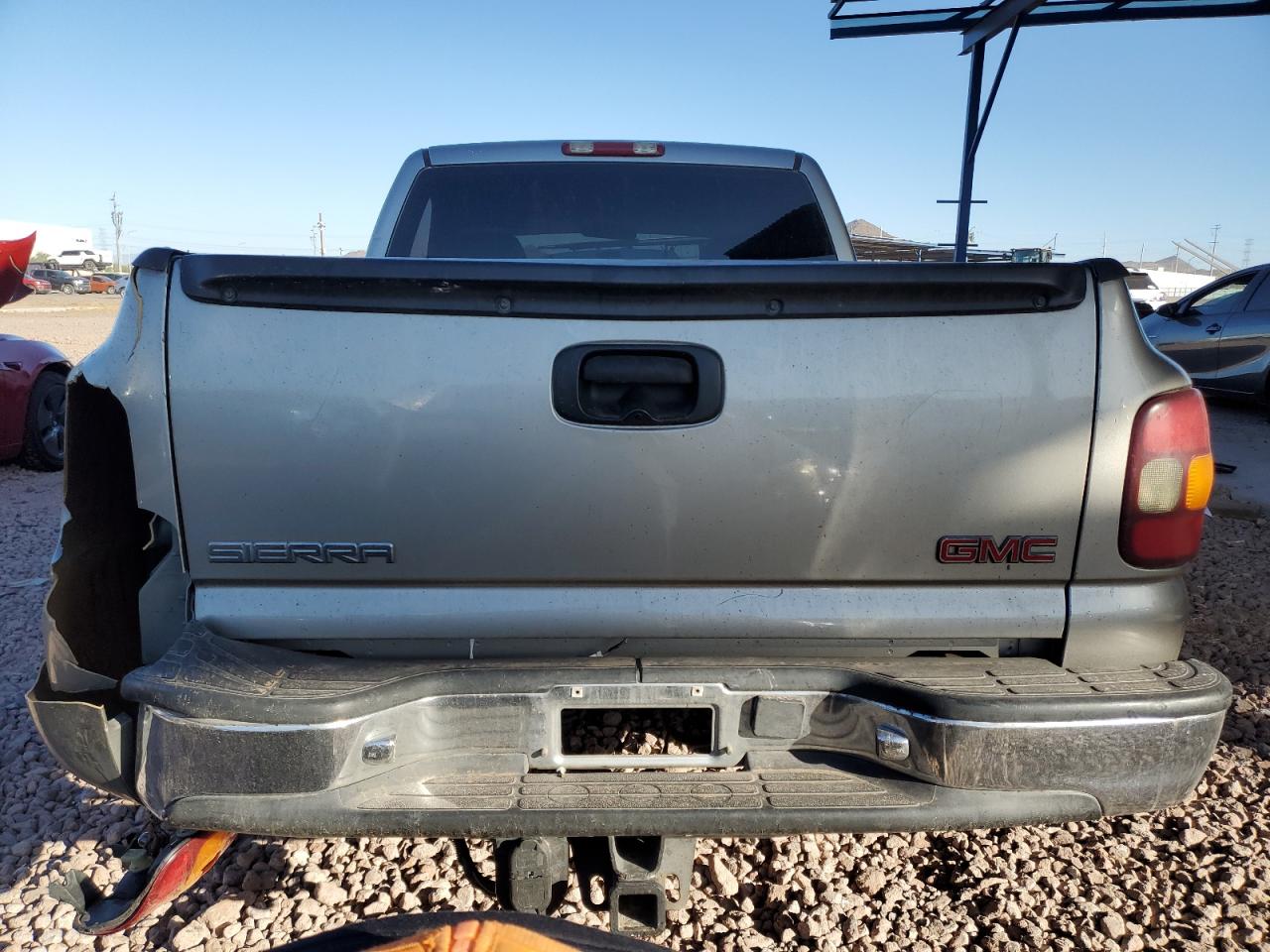 2000 GMC Sierra - Image 6