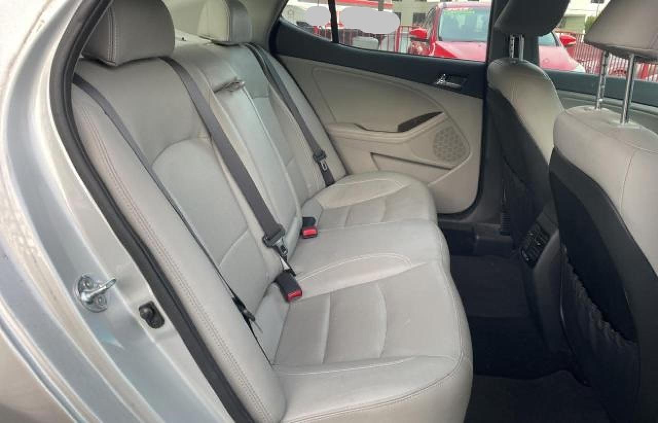 2012 Kia Optima - Image 6