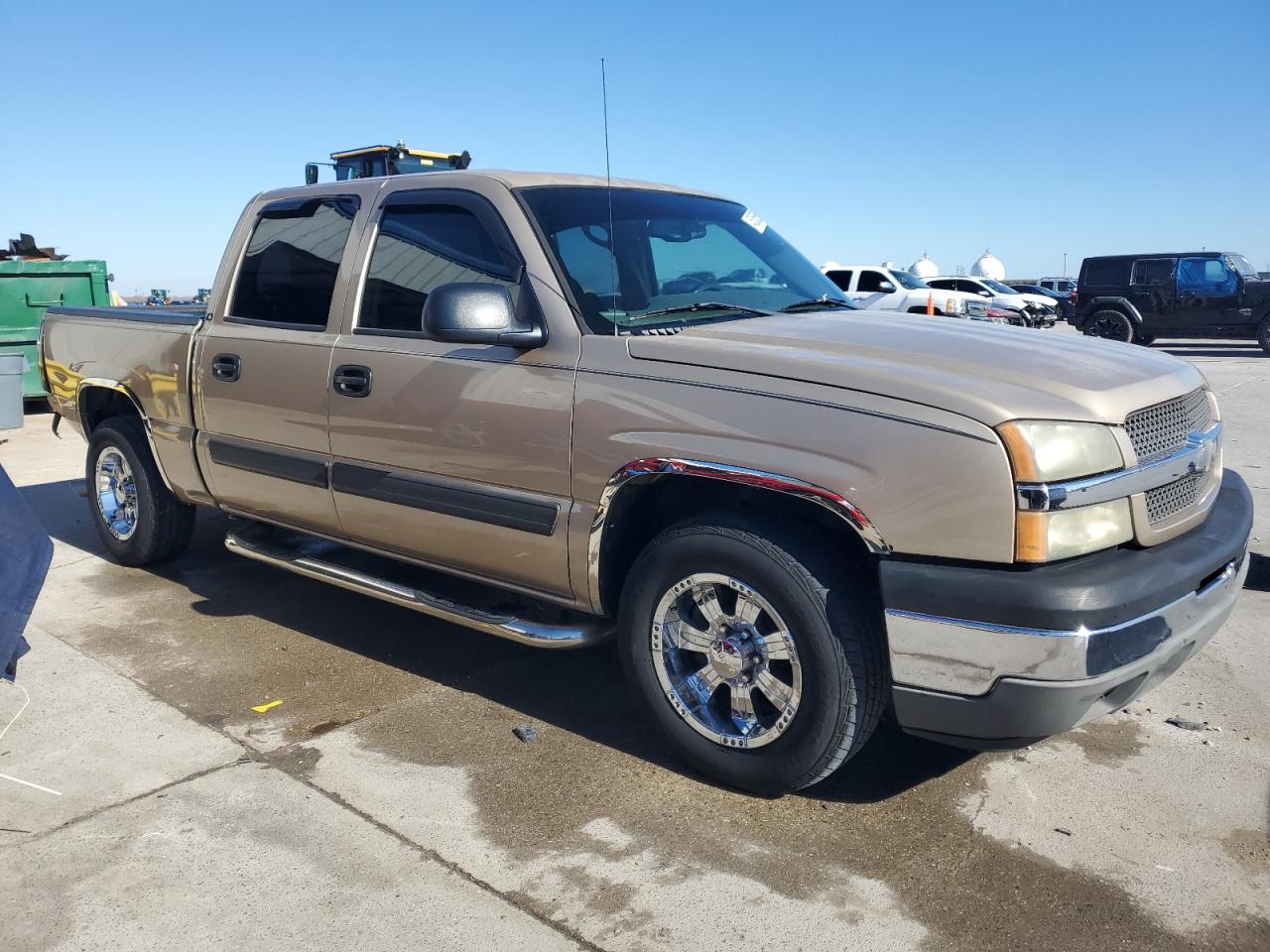 2005 Chevrolet Silverado - Image 4