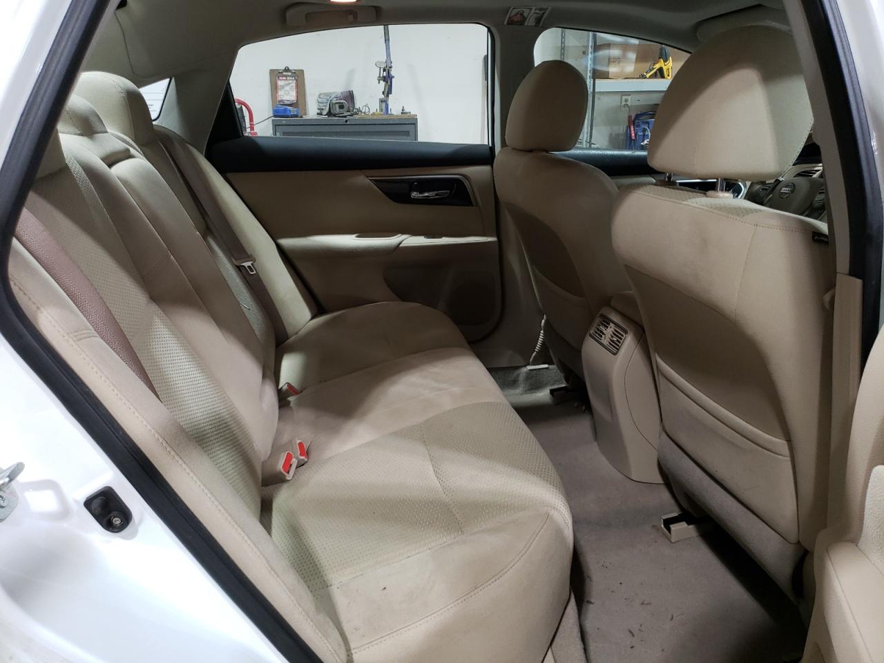 2014 Nissan Altima - Image 10