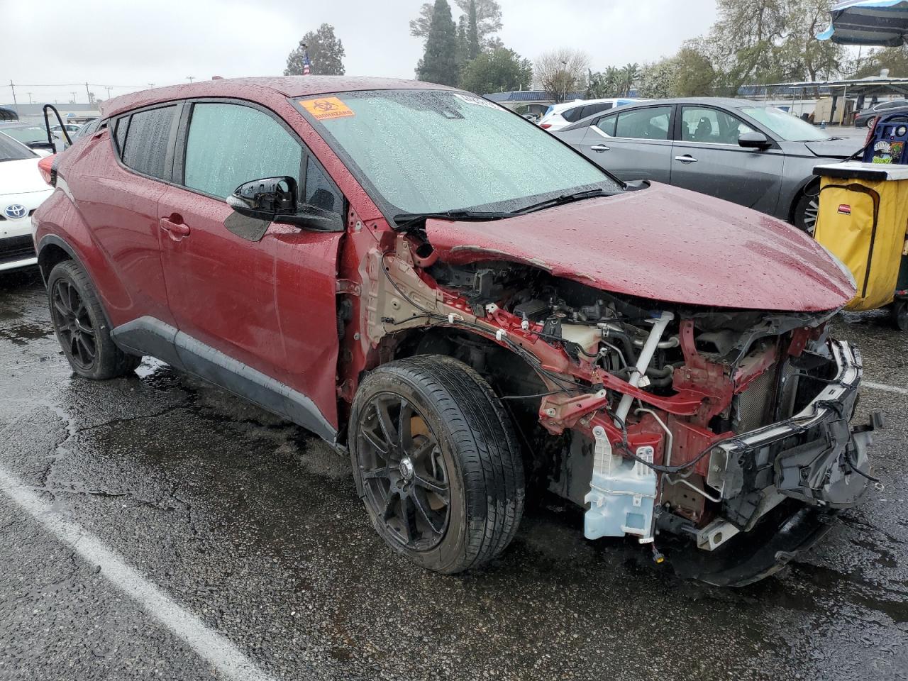 NMTKHMBX1JR038482 TOYOTA C-HR 2018