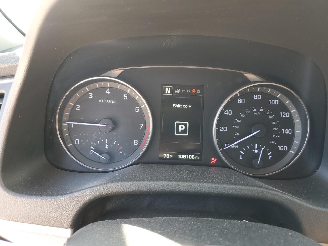 2017 Hyundai Elantra - Image 9