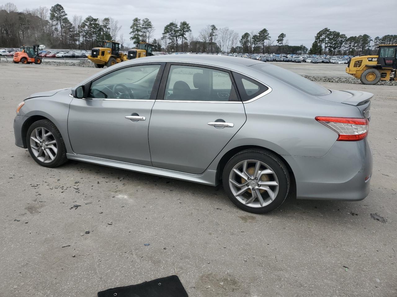 2013 Nissan Sentra - Image 2