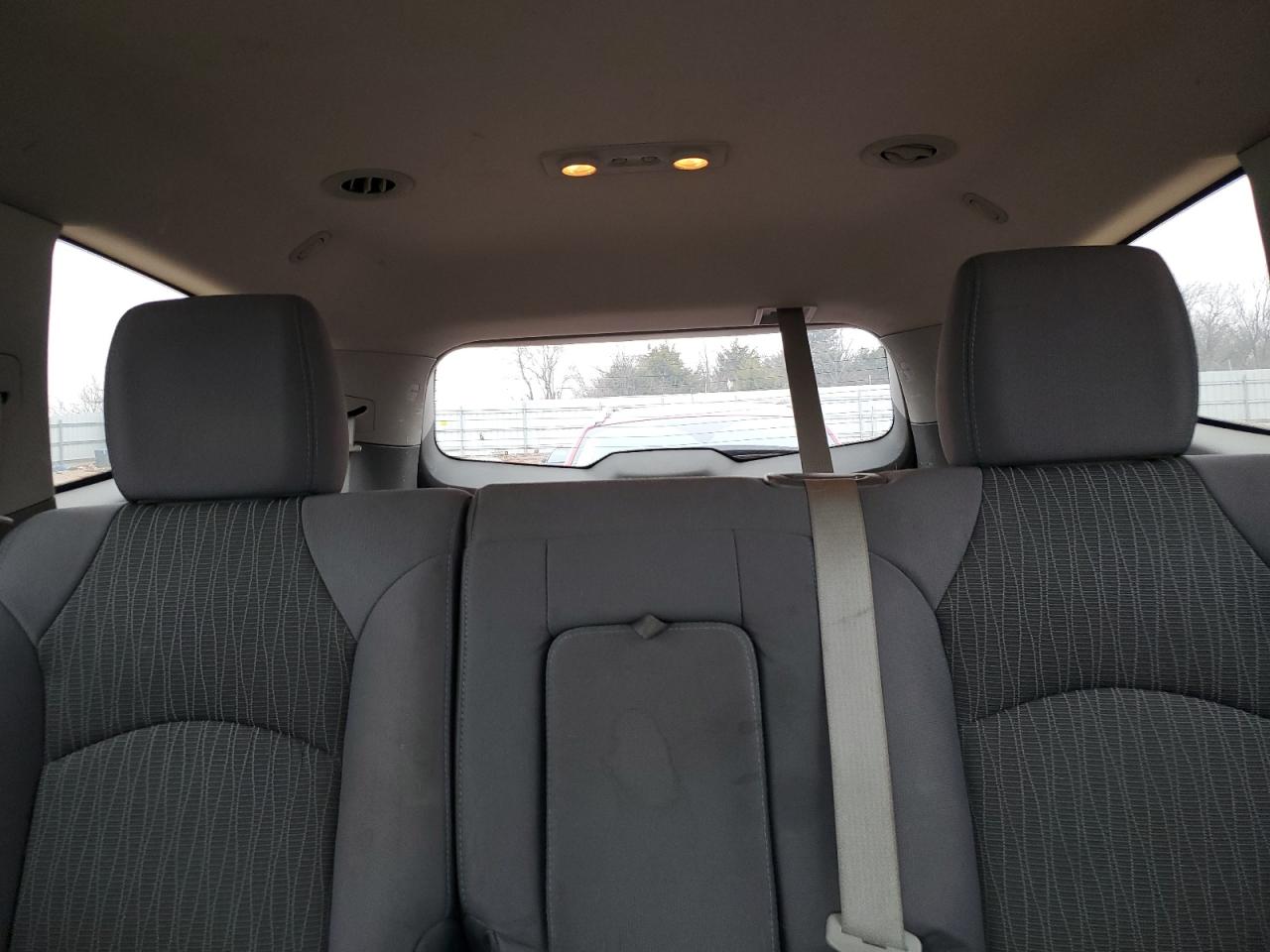 2013 Chevrolet Traverse - Image 10