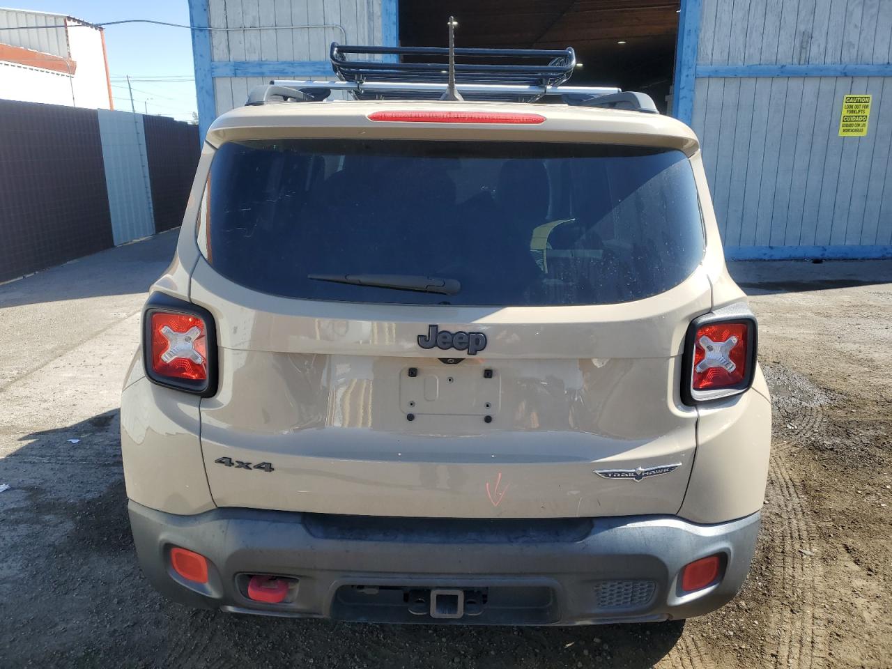 2017 Jeep Renegade - Image 6