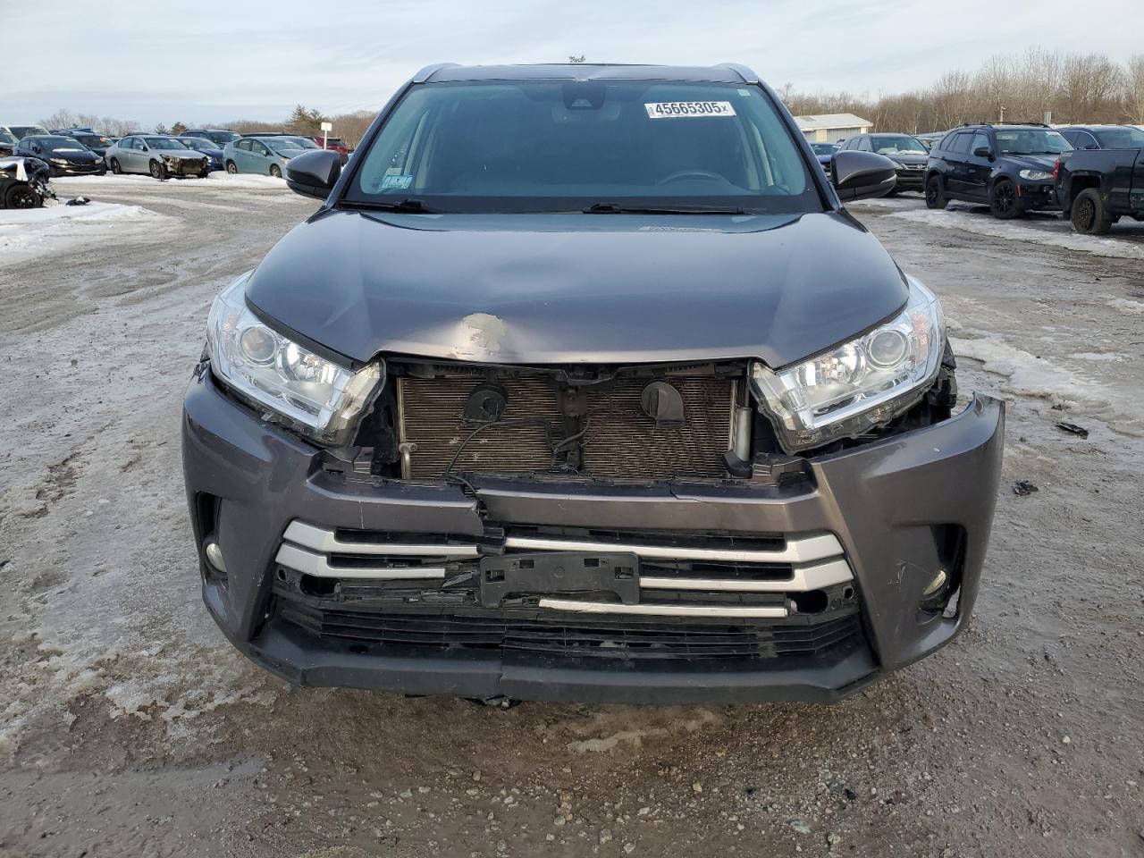 2019 Toyota Highlander - Image 5