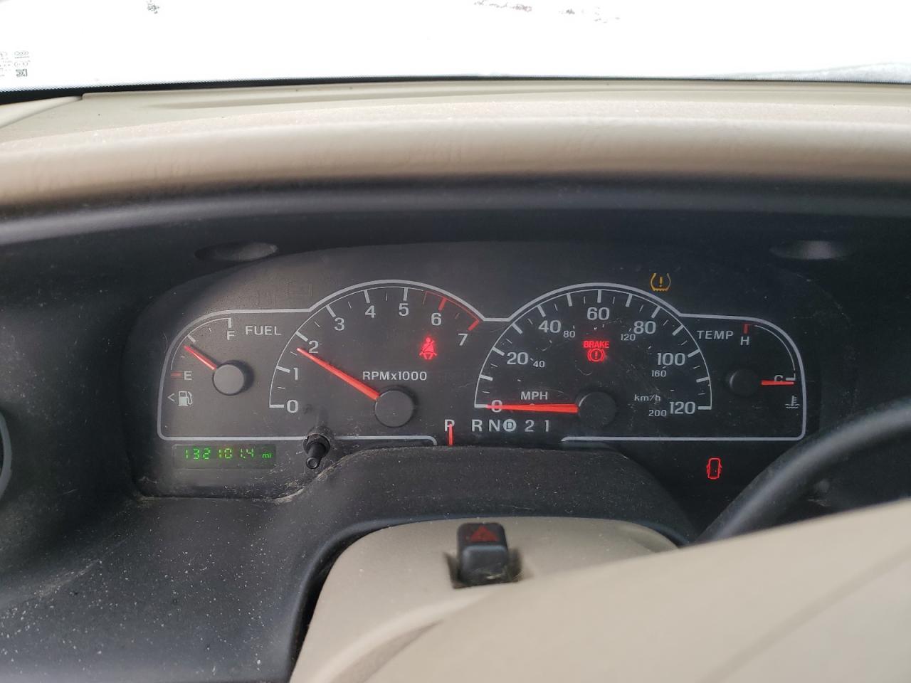 2003 Ford Windstar - Image 9