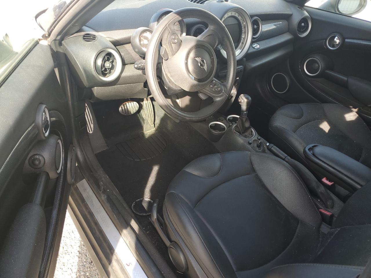 2013 MINI Cooper - Image 8