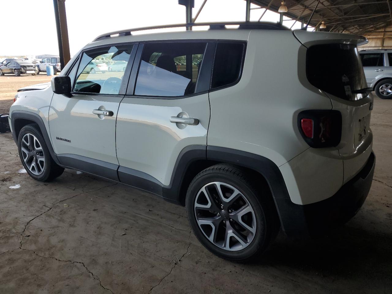 2016 Jeep Renegade - Image 2