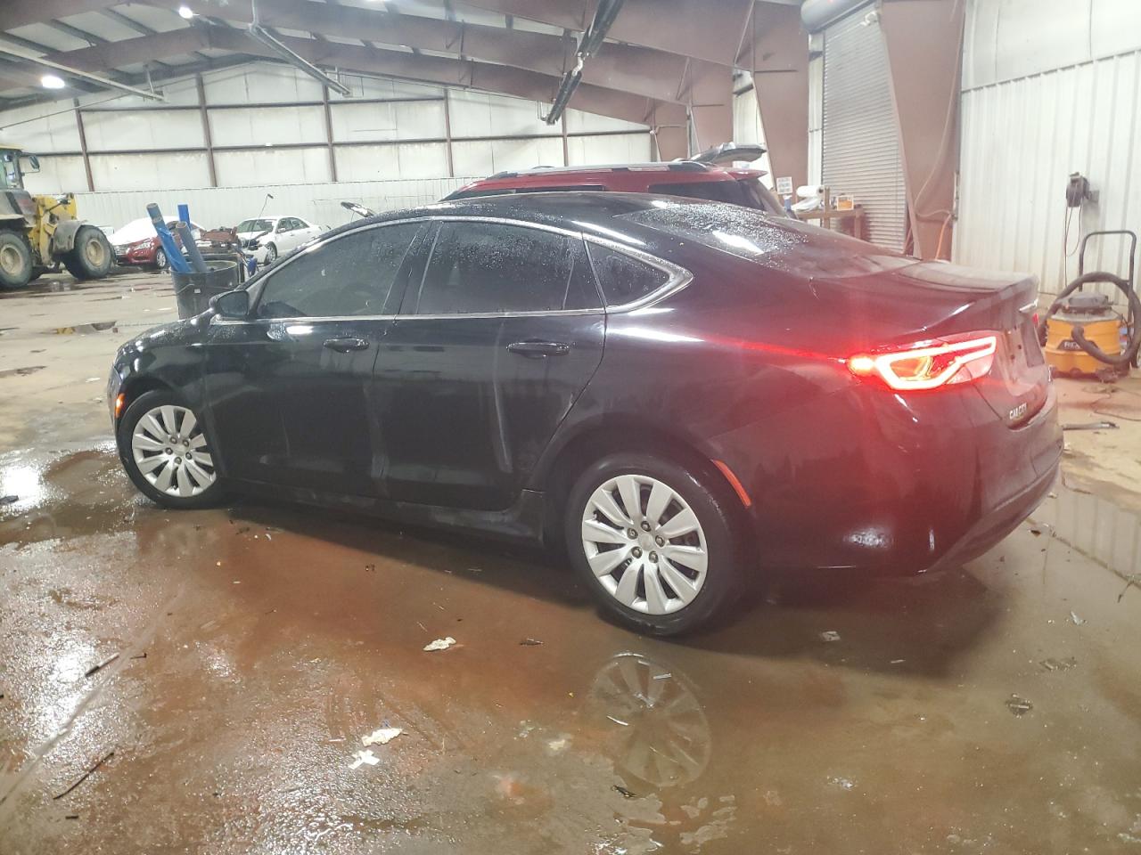 2015 Chrysler 200 - Image 2