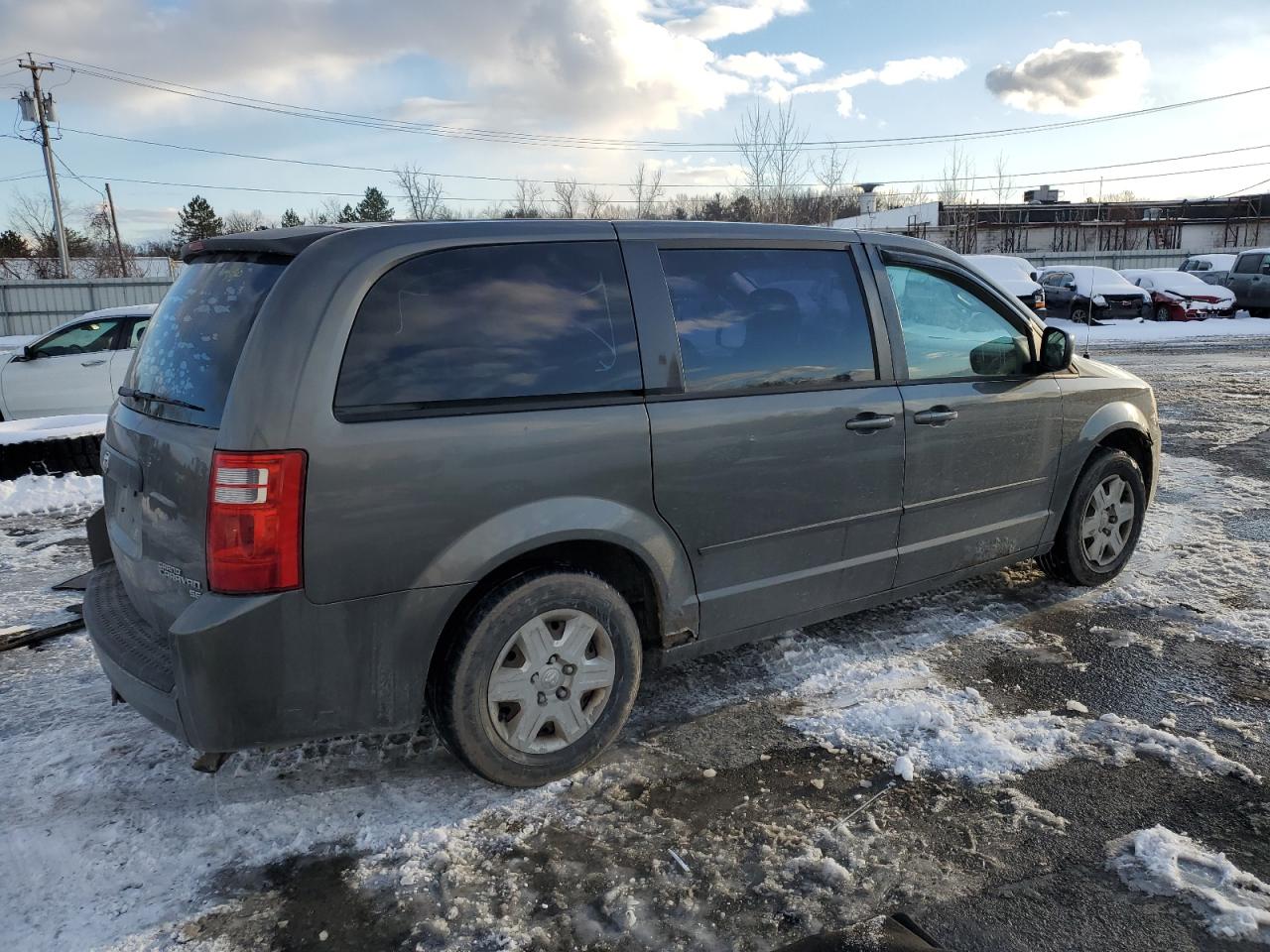 2010 Dodge Caravan - Image 3