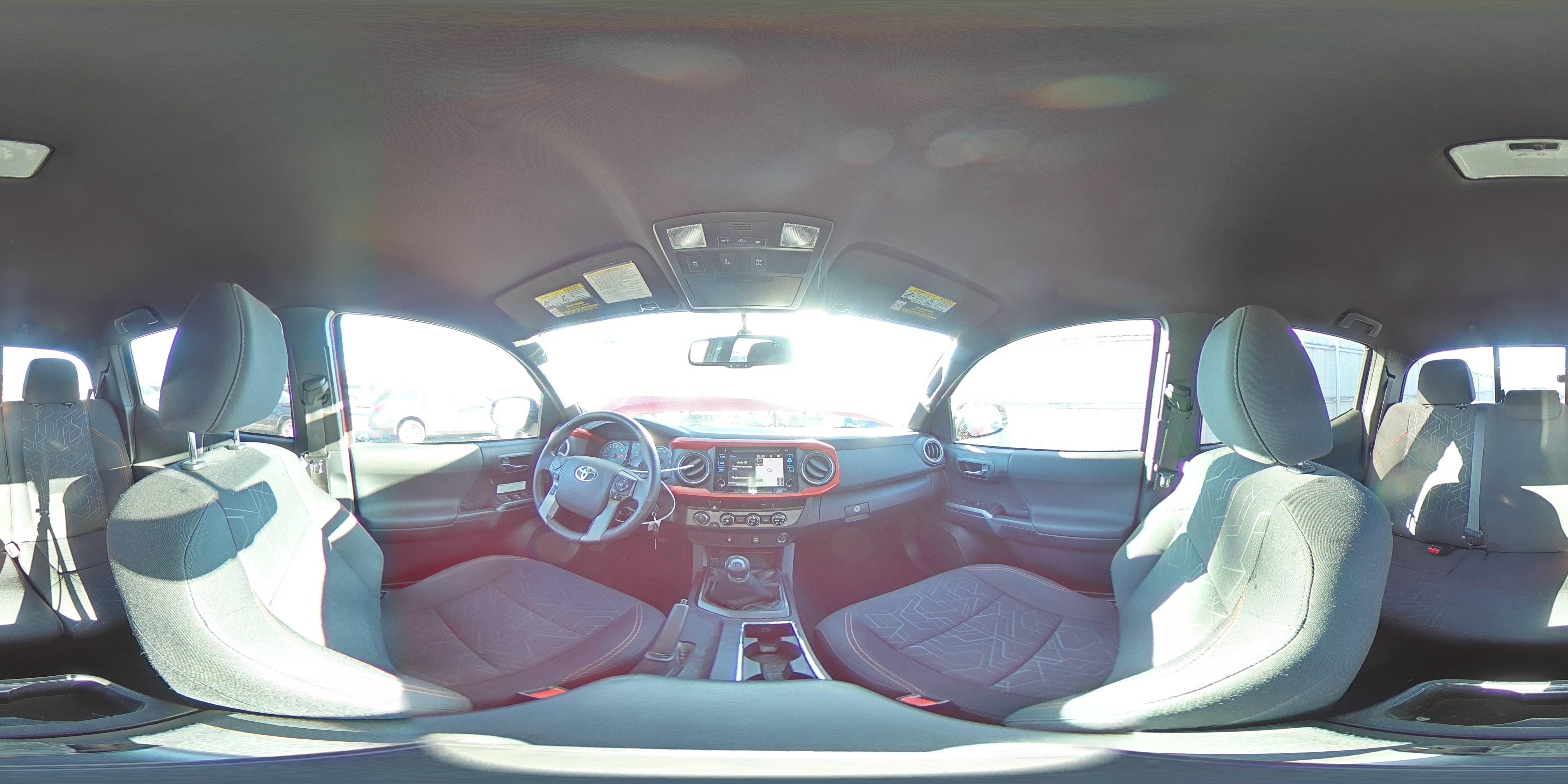 2016 Toyota Tacoma - Image 15