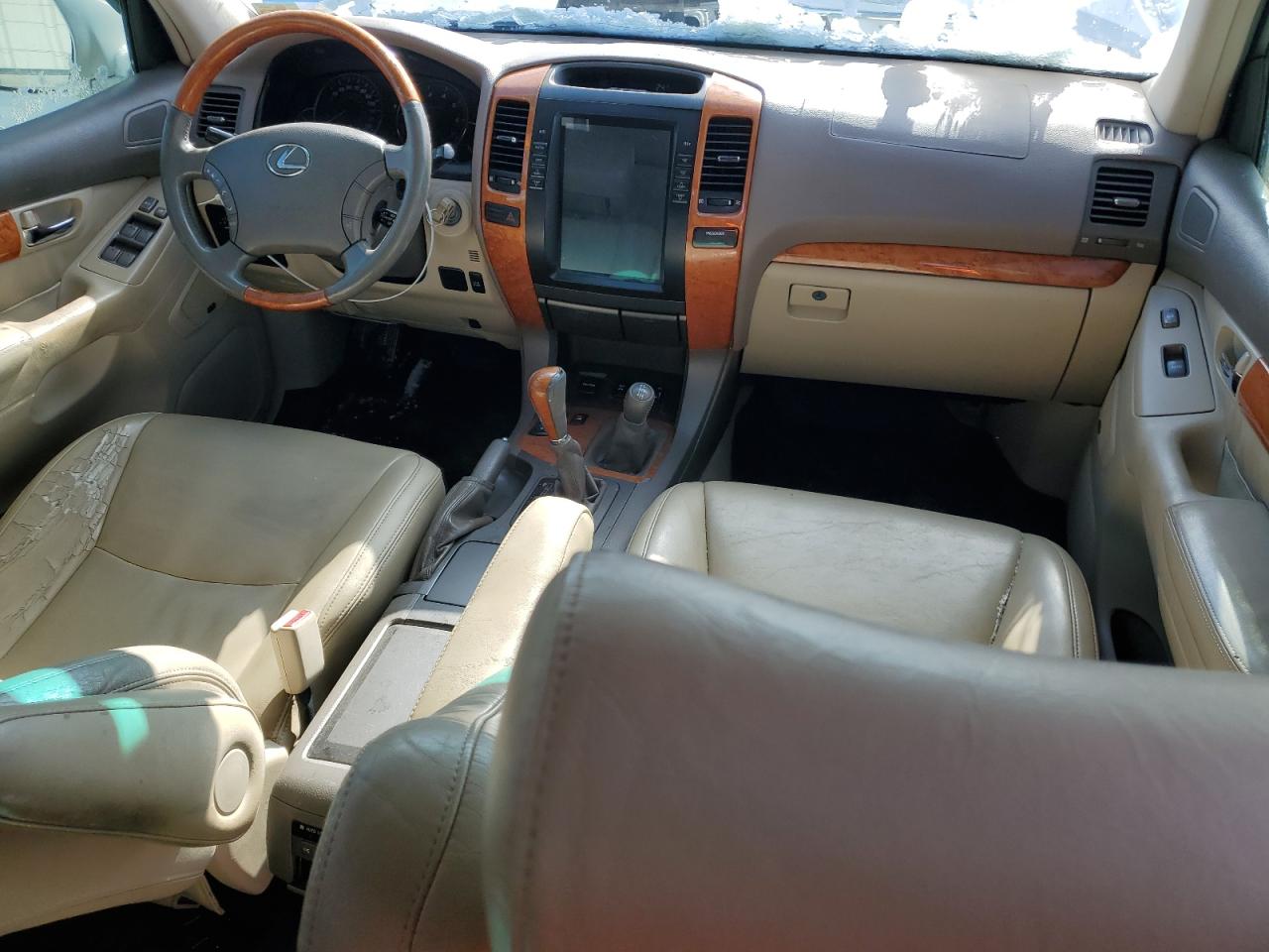 2004 Lexus GX - Image 8