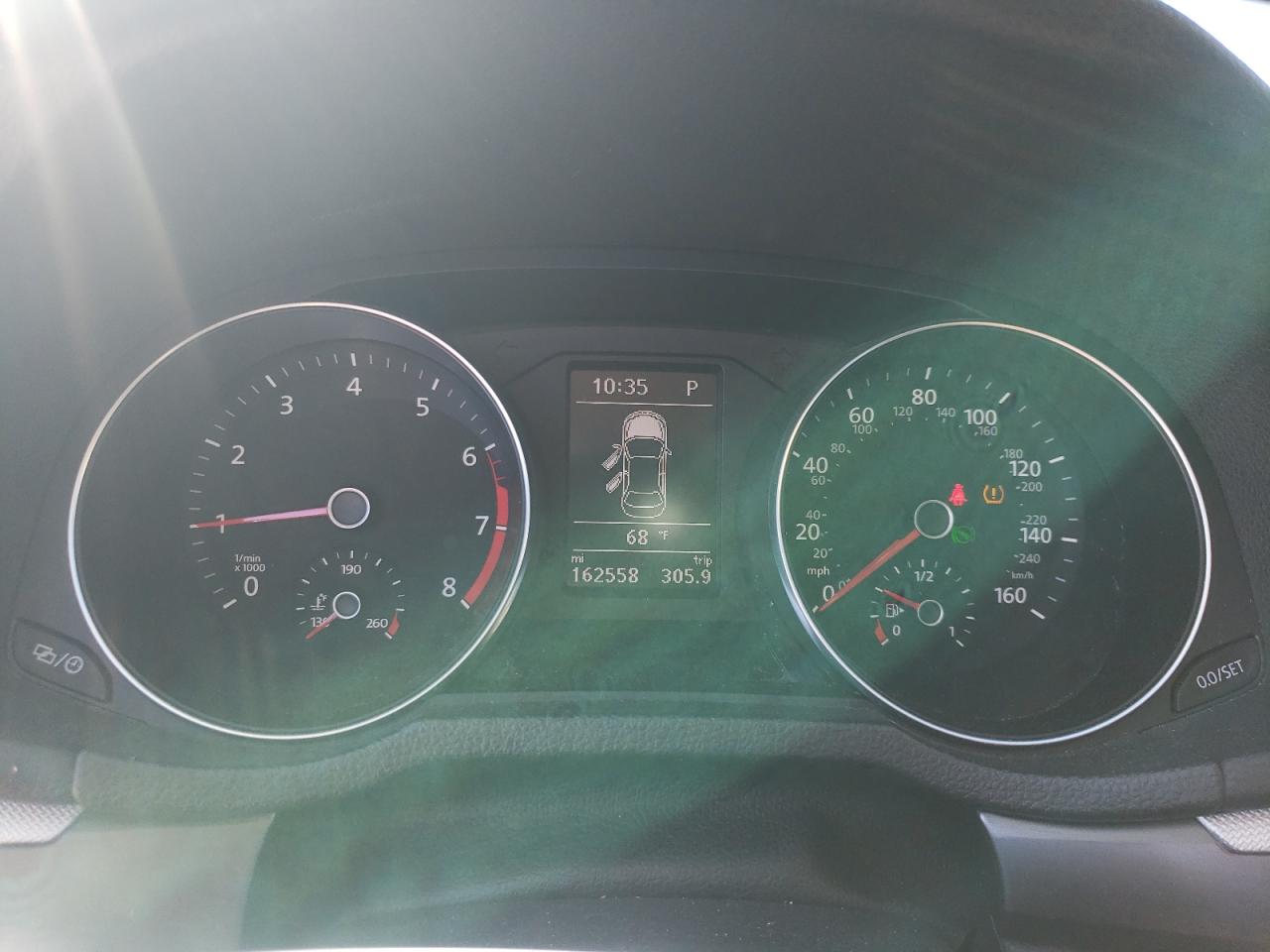 2016 Volkswagen Passat - Image 9