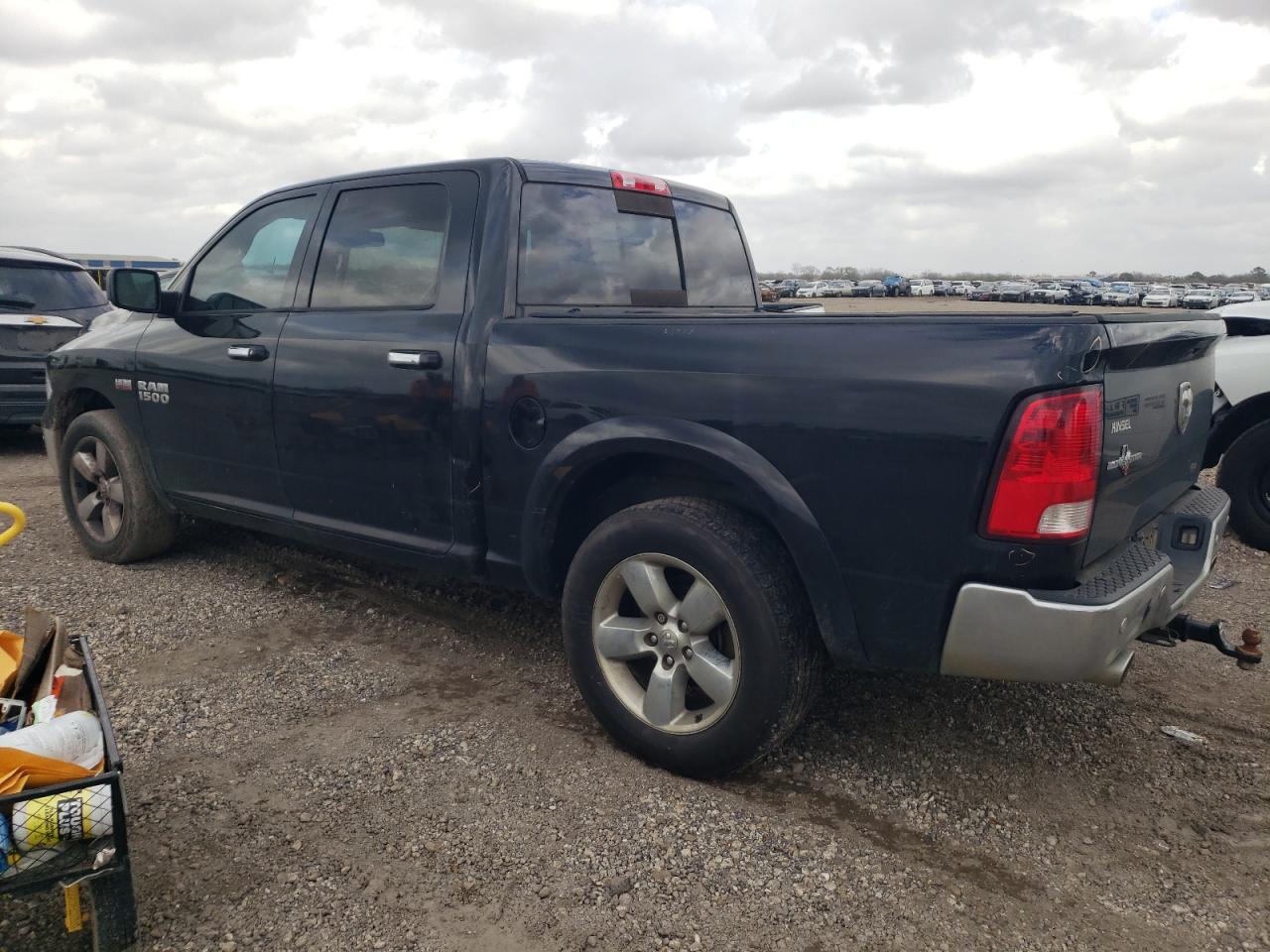 2016 RAM 1500 - Image 2