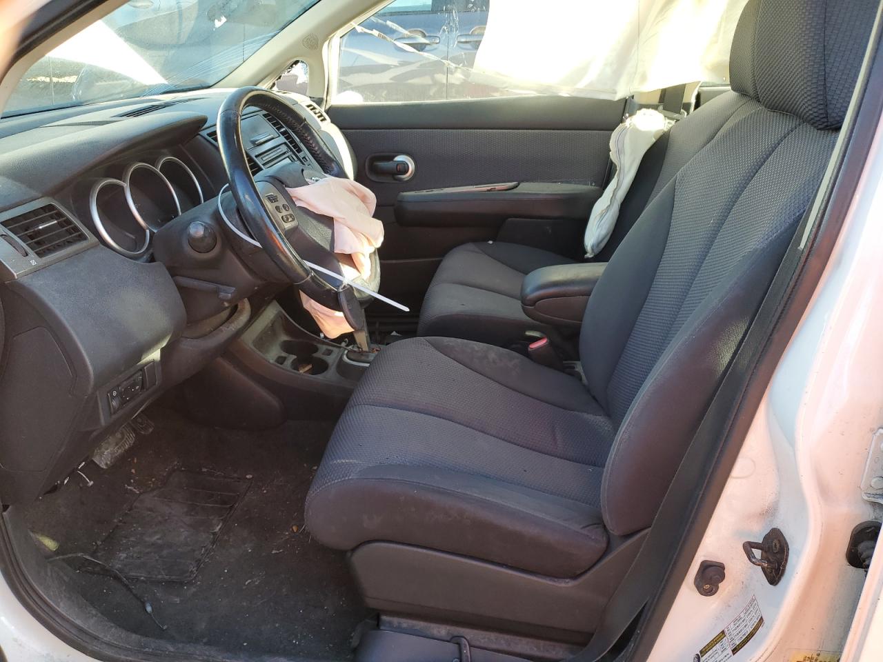 2007 Nissan Versa - Image 7