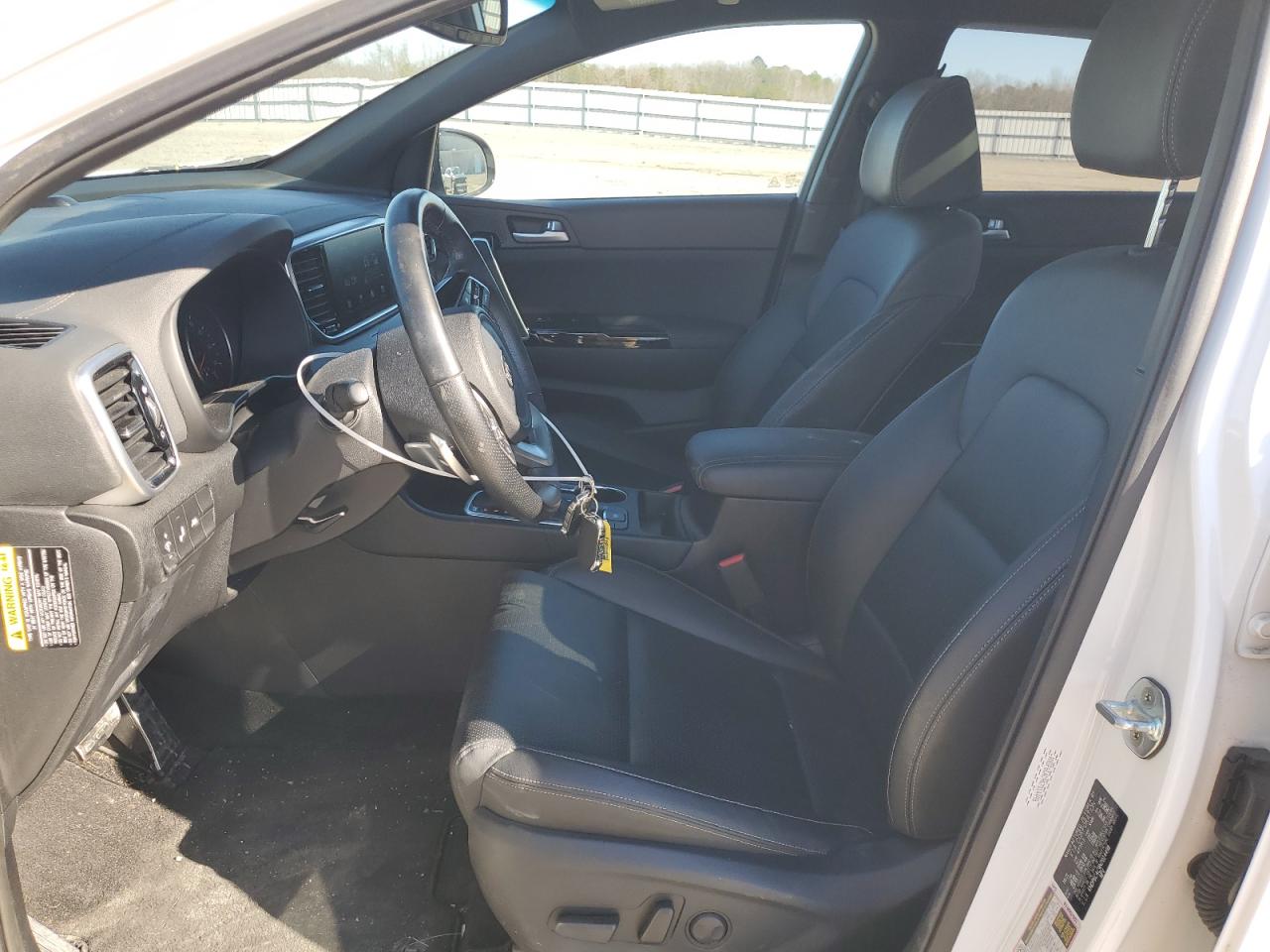 2022 Kia Sportage - Image 7