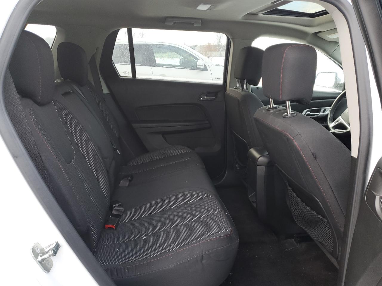 2015 GMC Terrain - Image 11