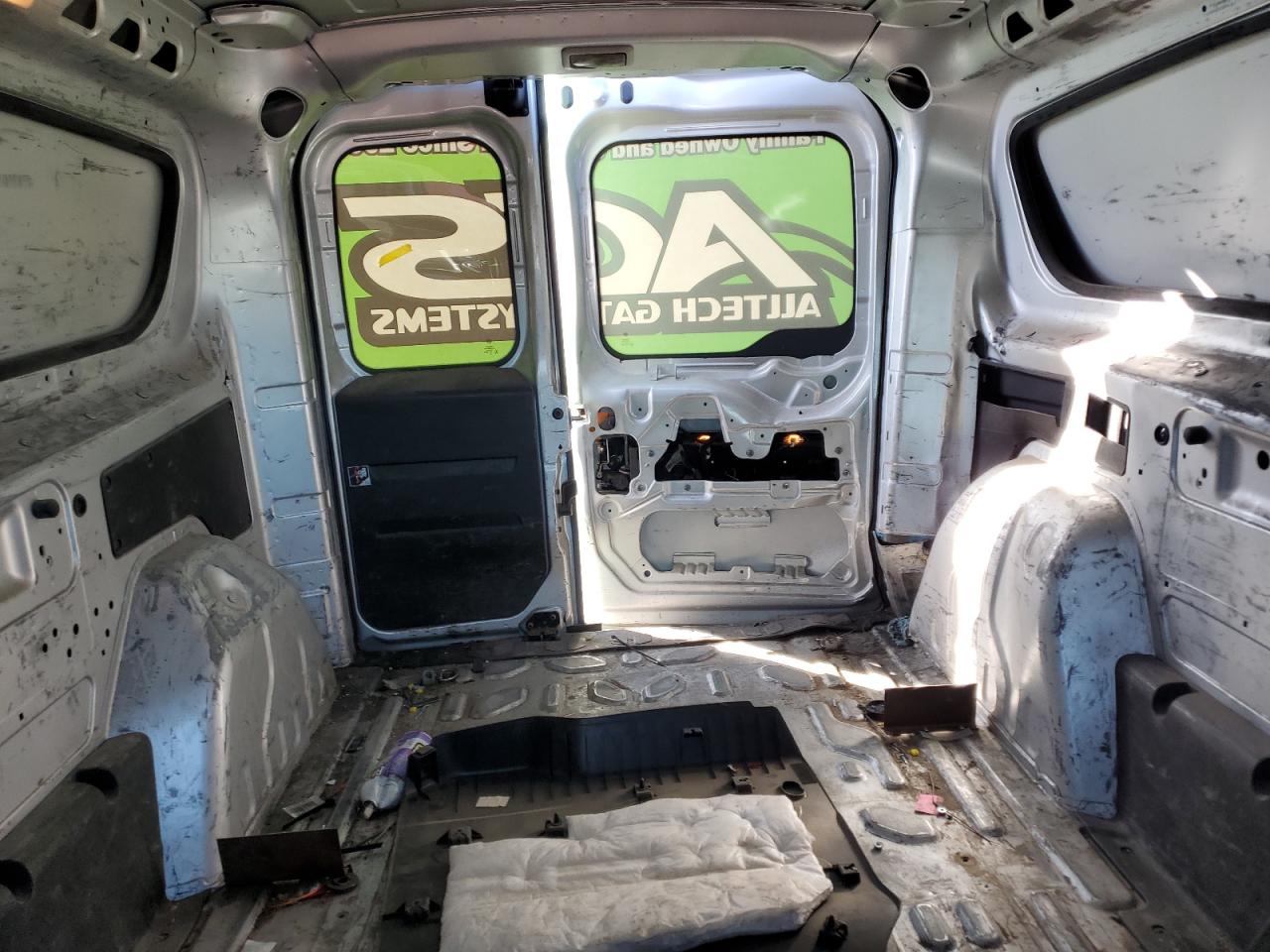 2015 RAM ProMaster City - Image 10
