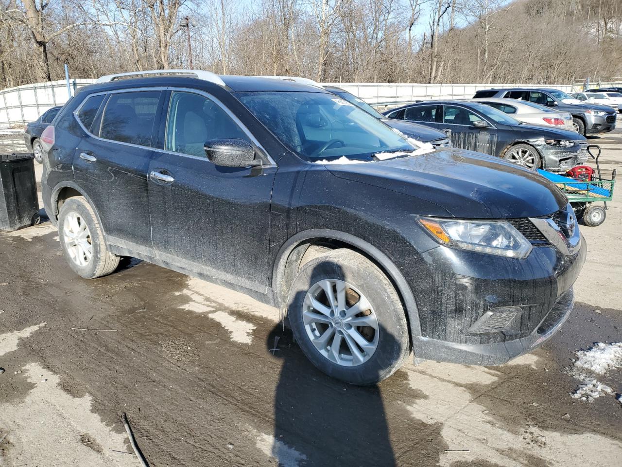 2016 Nissan Rogue - Image 4