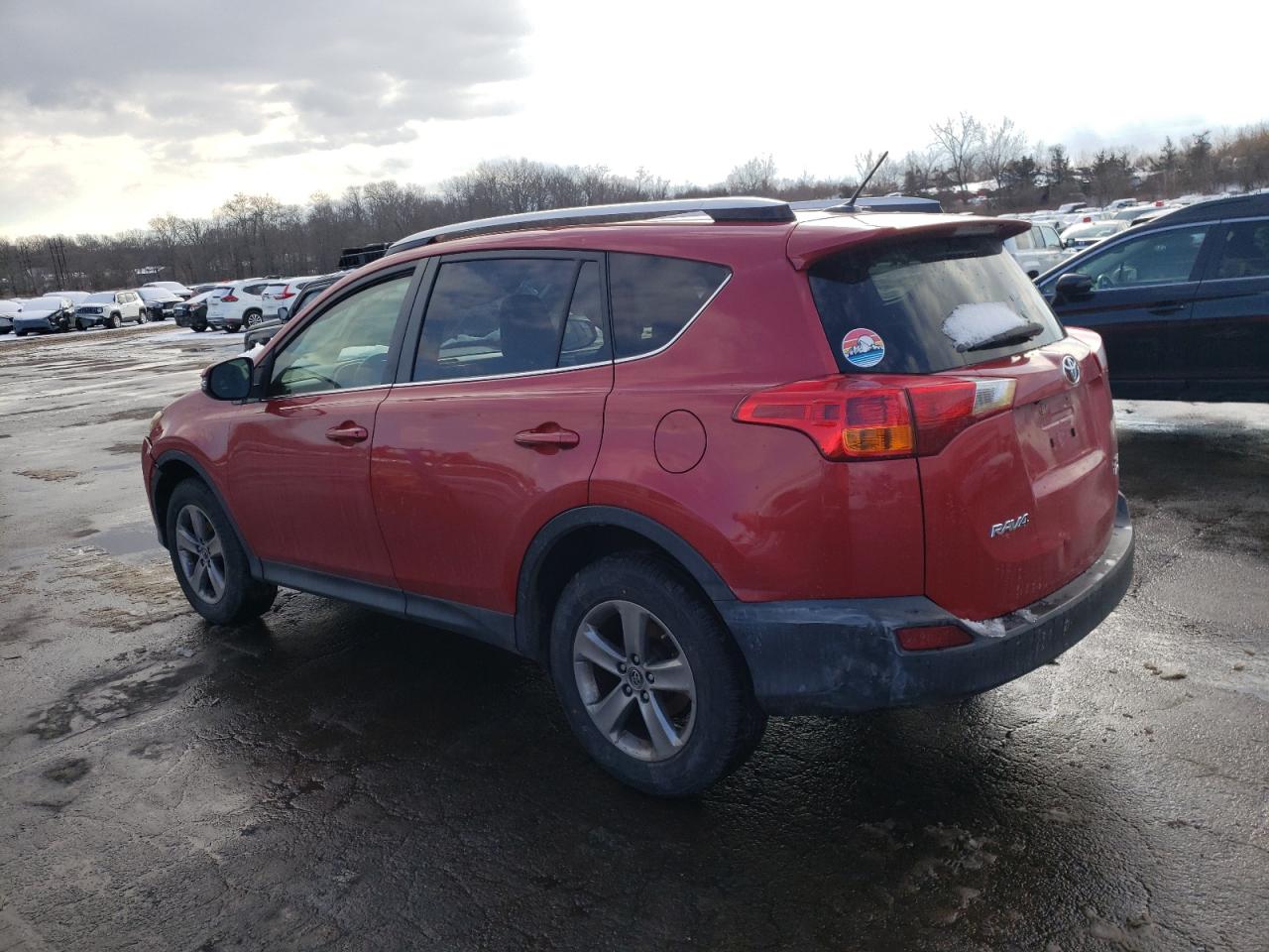 2015 Toyota RAV 4 - Image 2