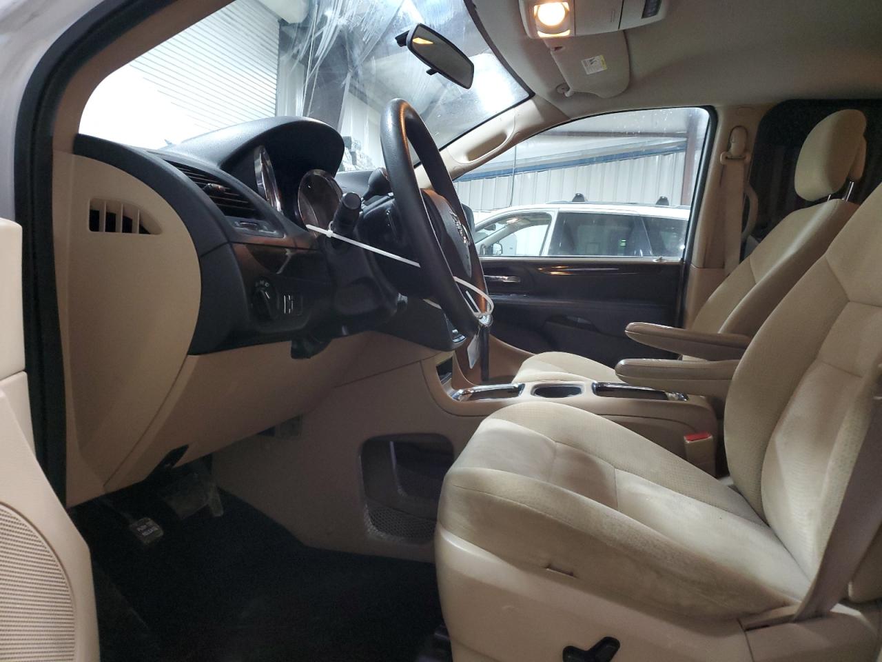 2016 Dodge Caravan - Image 7