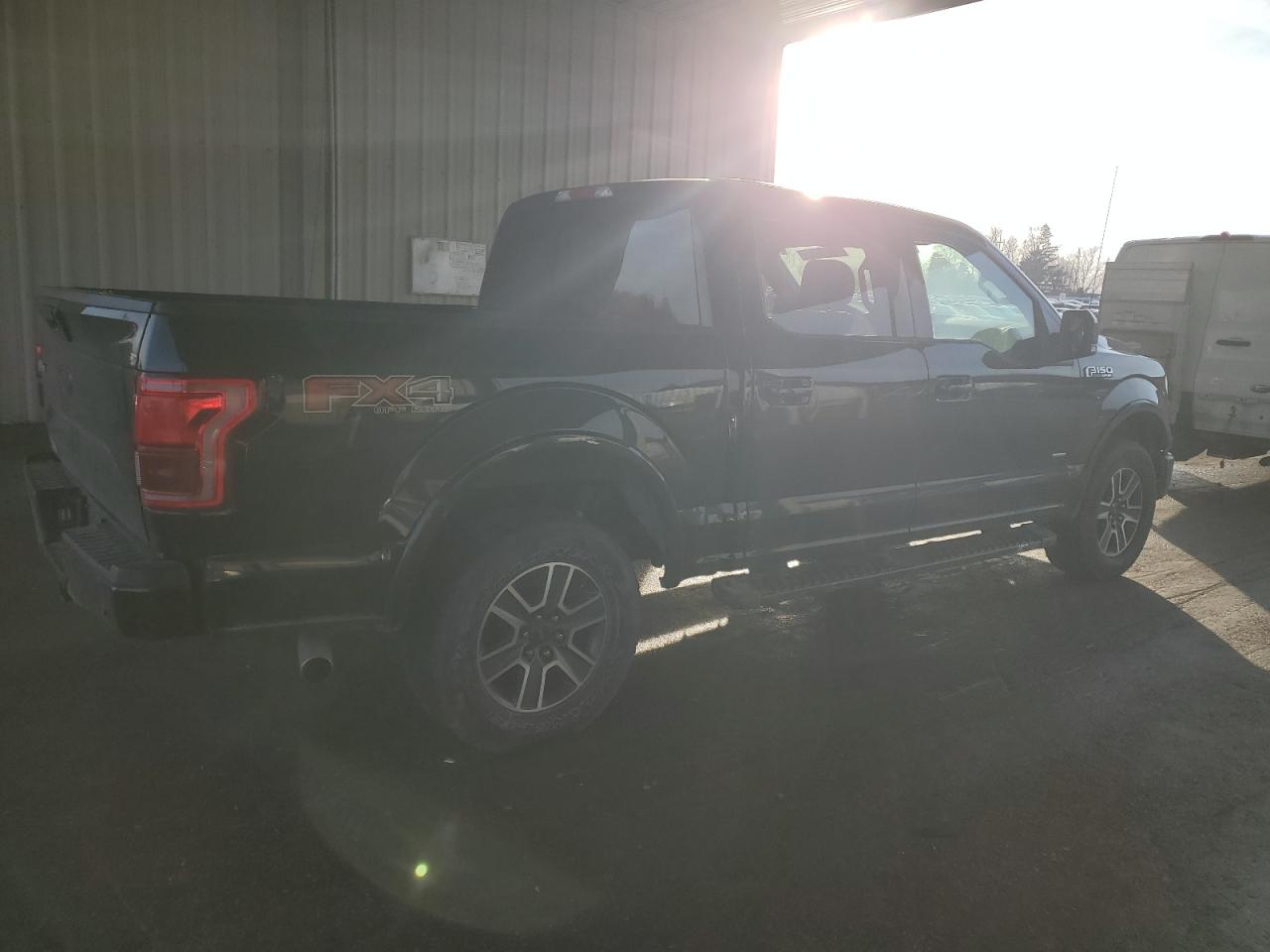 2015 Ford F-150 - Image 3