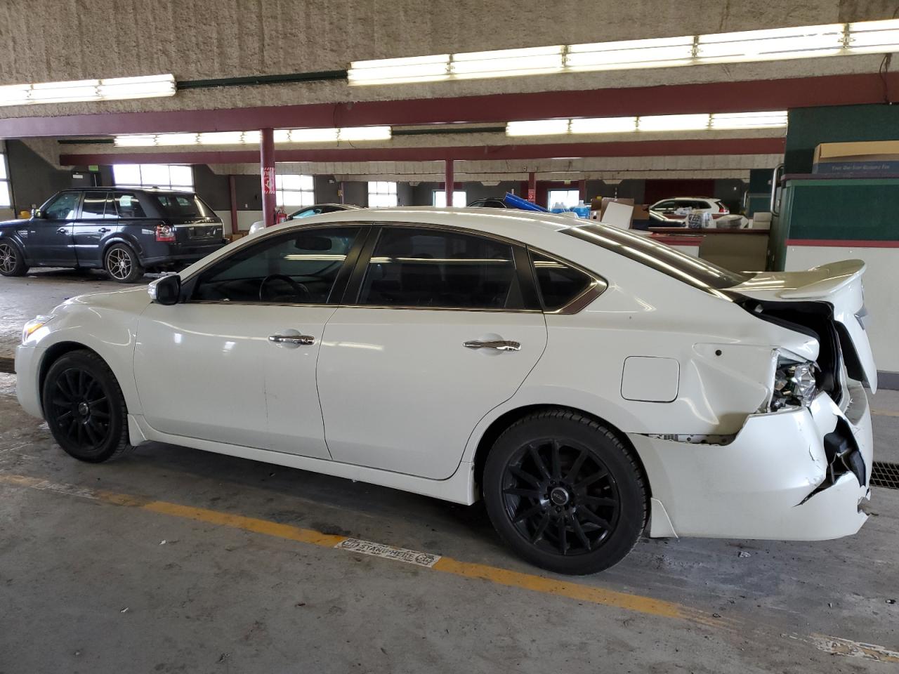 2013 Nissan Altima - Image 2