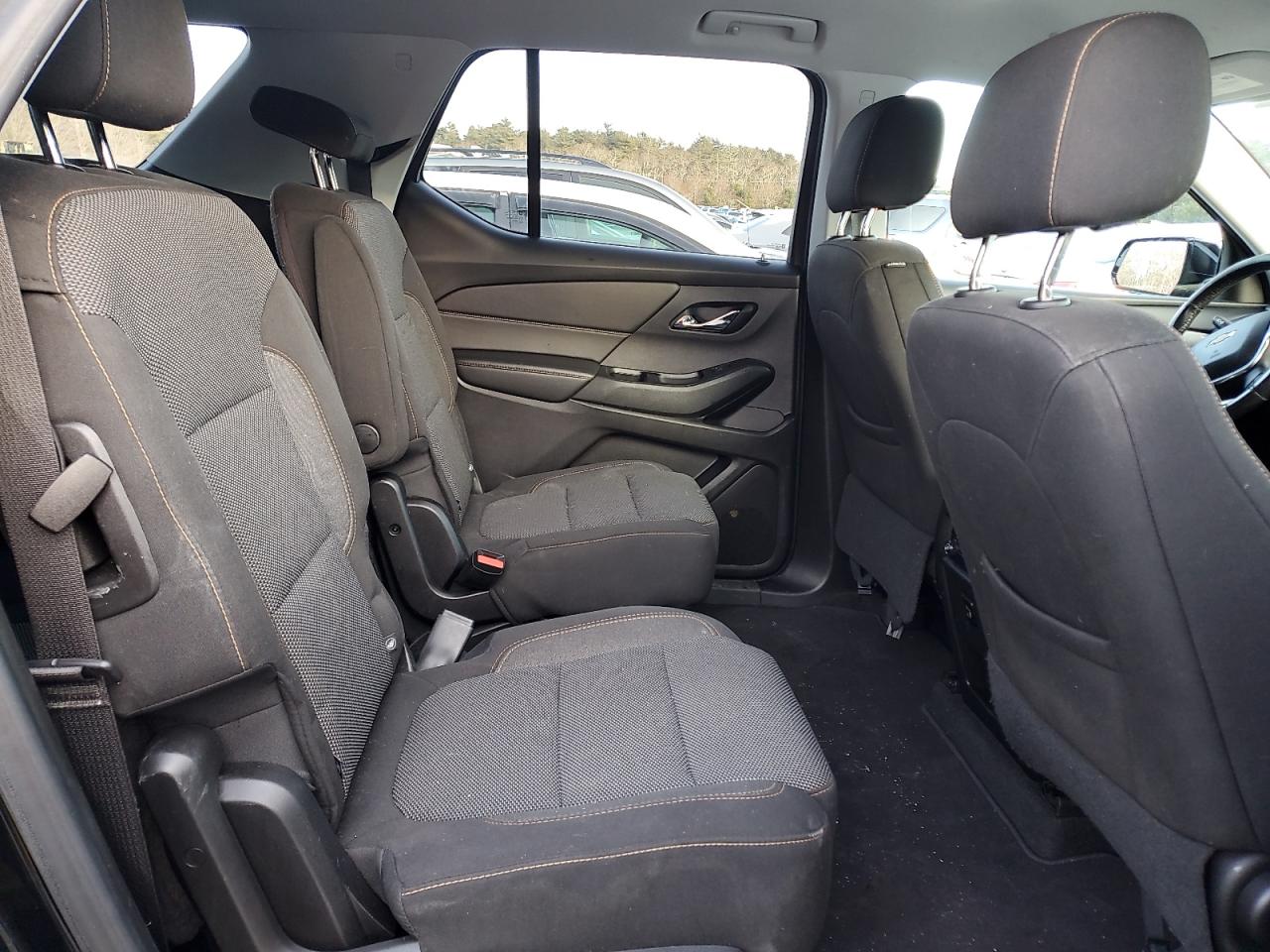2018 Chevrolet Traverse - Image 11