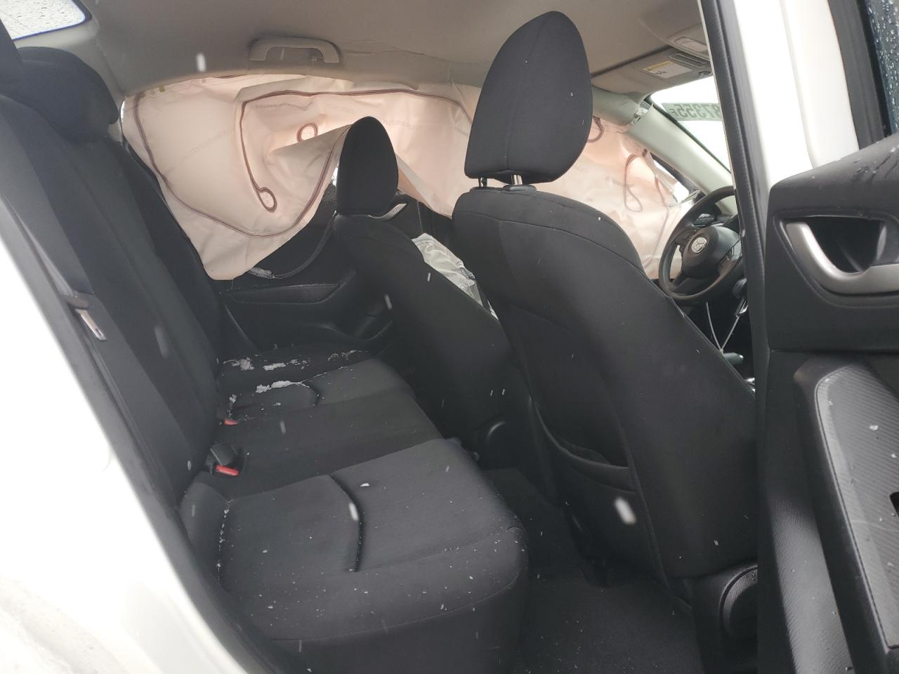 2016 Mazda 3 - Image 10