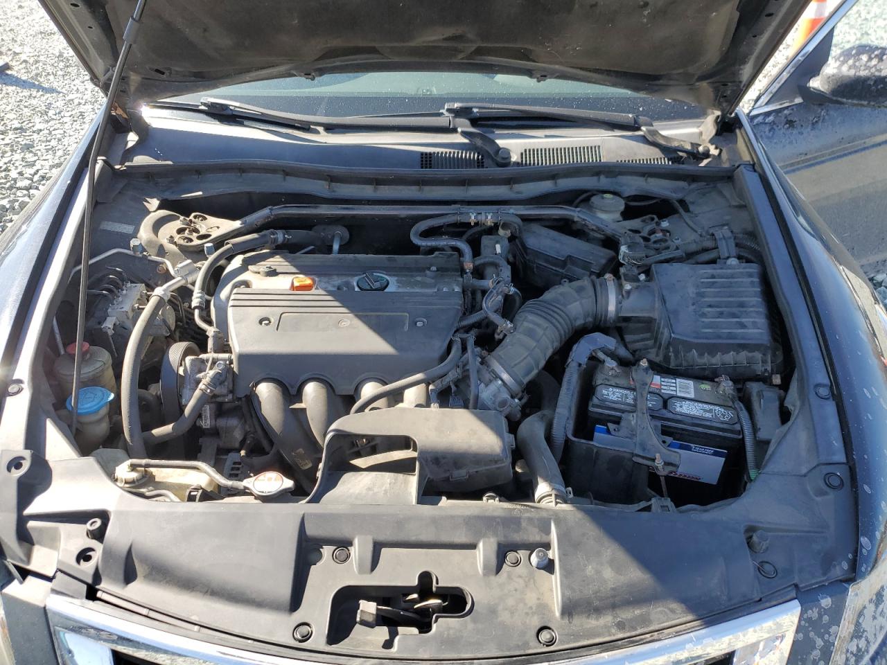 2009 Honda Accord - Image 11