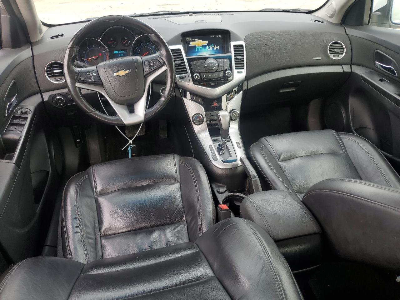 2014 Chevrolet Cruze - Image 8