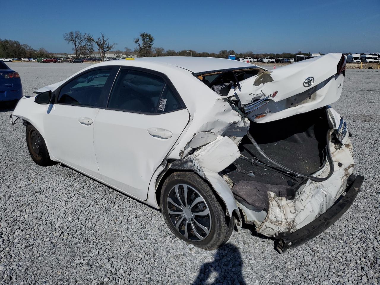 2015 Toyota Corolla - Image 2