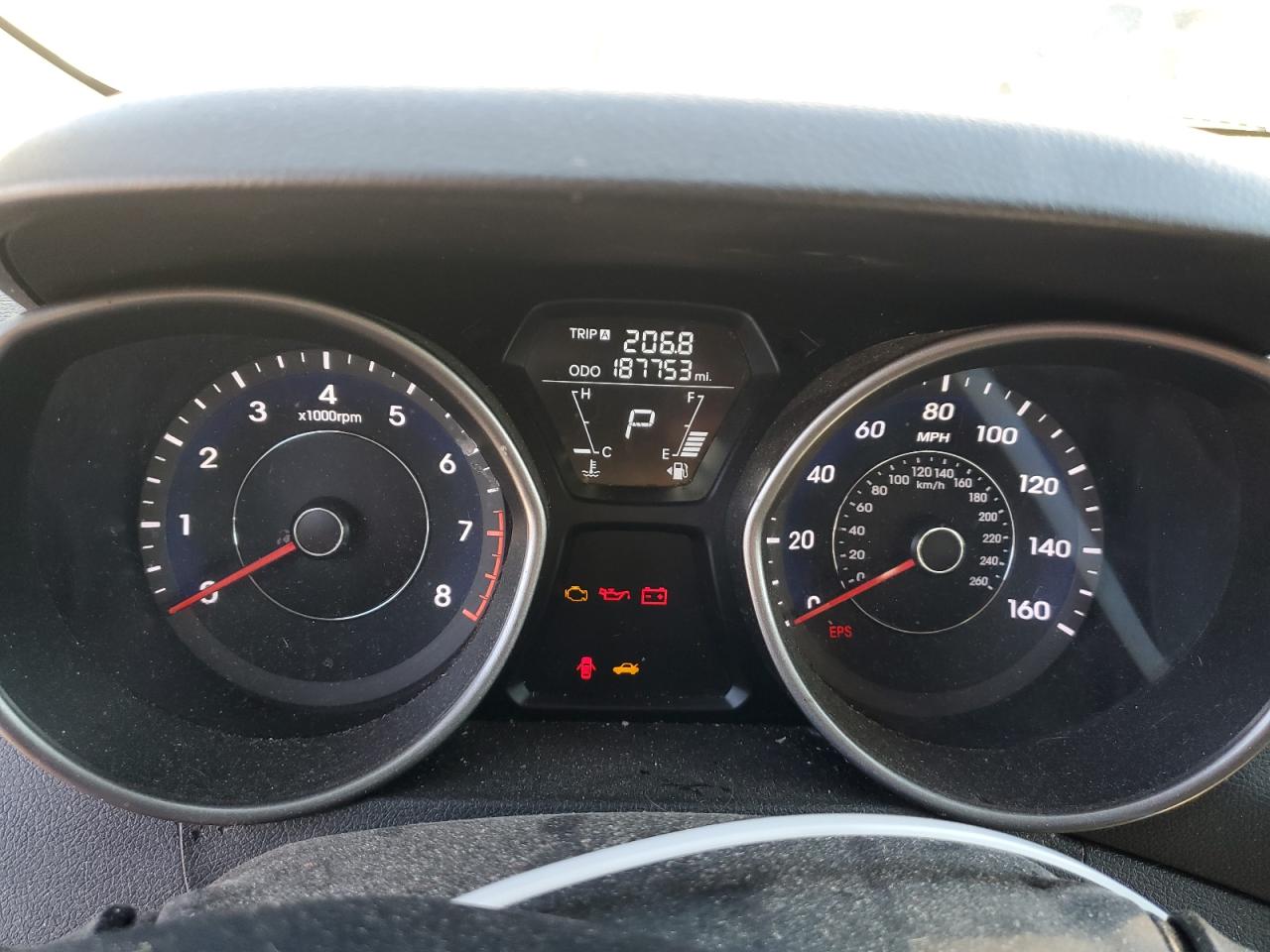 2013 Hyundai Elantra - Image 9