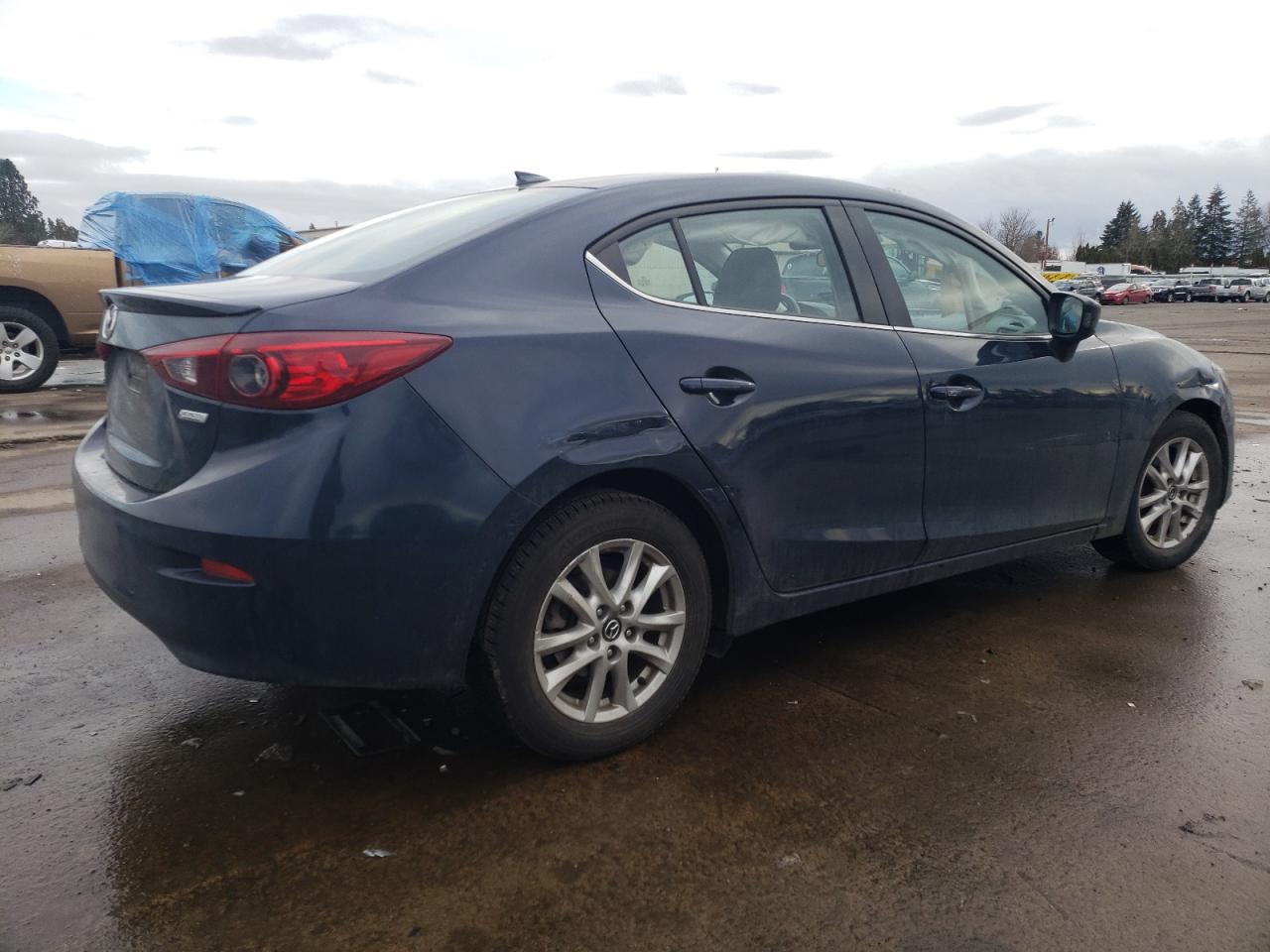 2015 Mazda 3 - Image 3