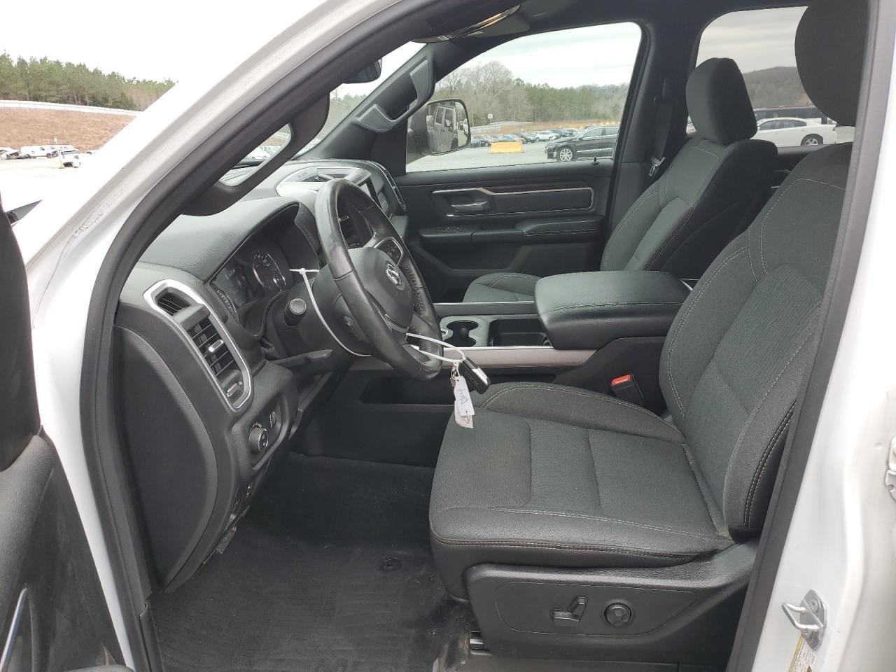 2020 RAM 1500 - Image 7