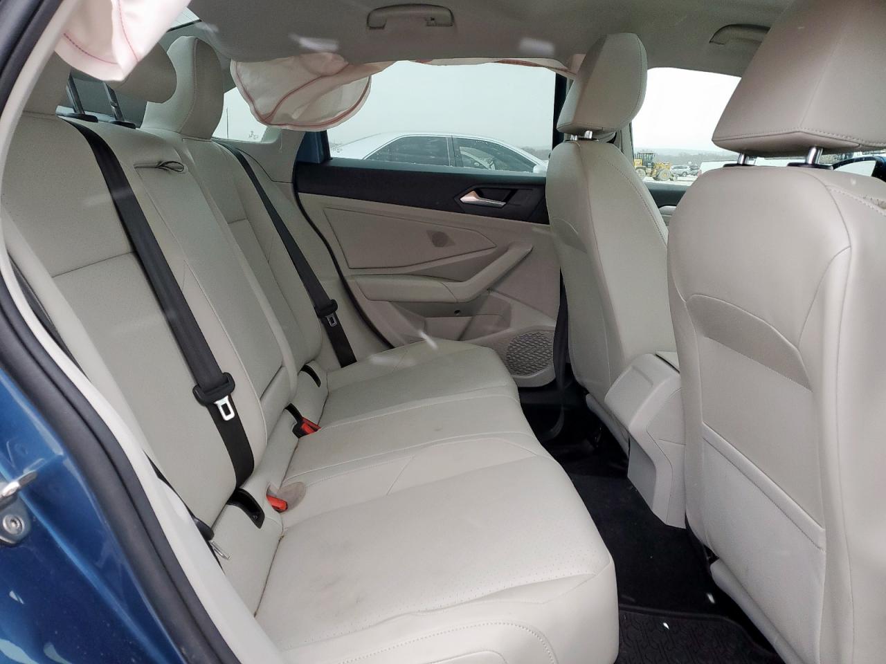 2019 Volkswagen Jetta - Image 10
